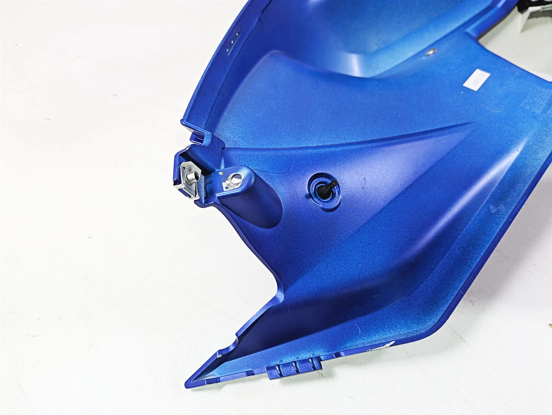 2016 BMW F800R K73 Left Tank Fairing Cover Blue White 46638530193 46637698111 - Image 9