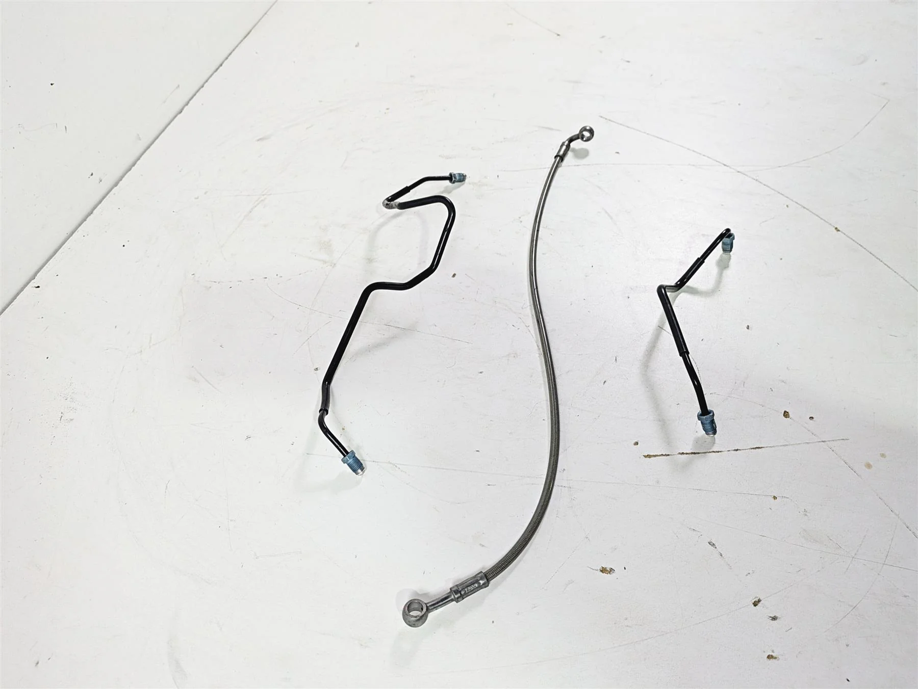 2016 BMW F800R K73 Rear Abs Brake Line Hose Set 34328528768 34327698823 - Image 2