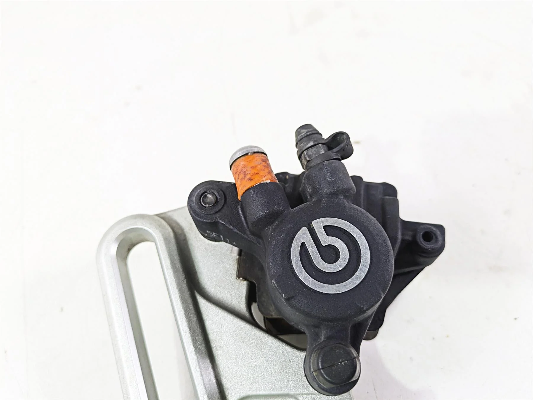 2016 BMW F800R K73 Rear Brake Caliper Brembo 34218530067 - Image 7