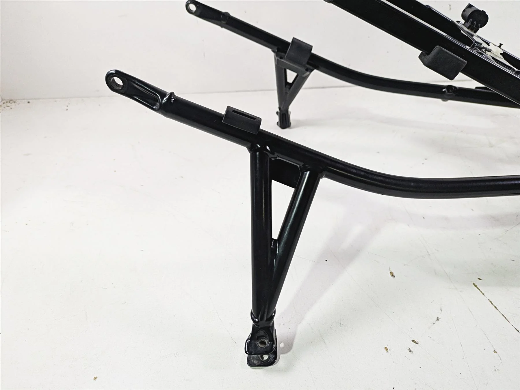 2016 BMW F800R K73 Straight Rear Sub Frame Subframe 46518532567 - Image 11