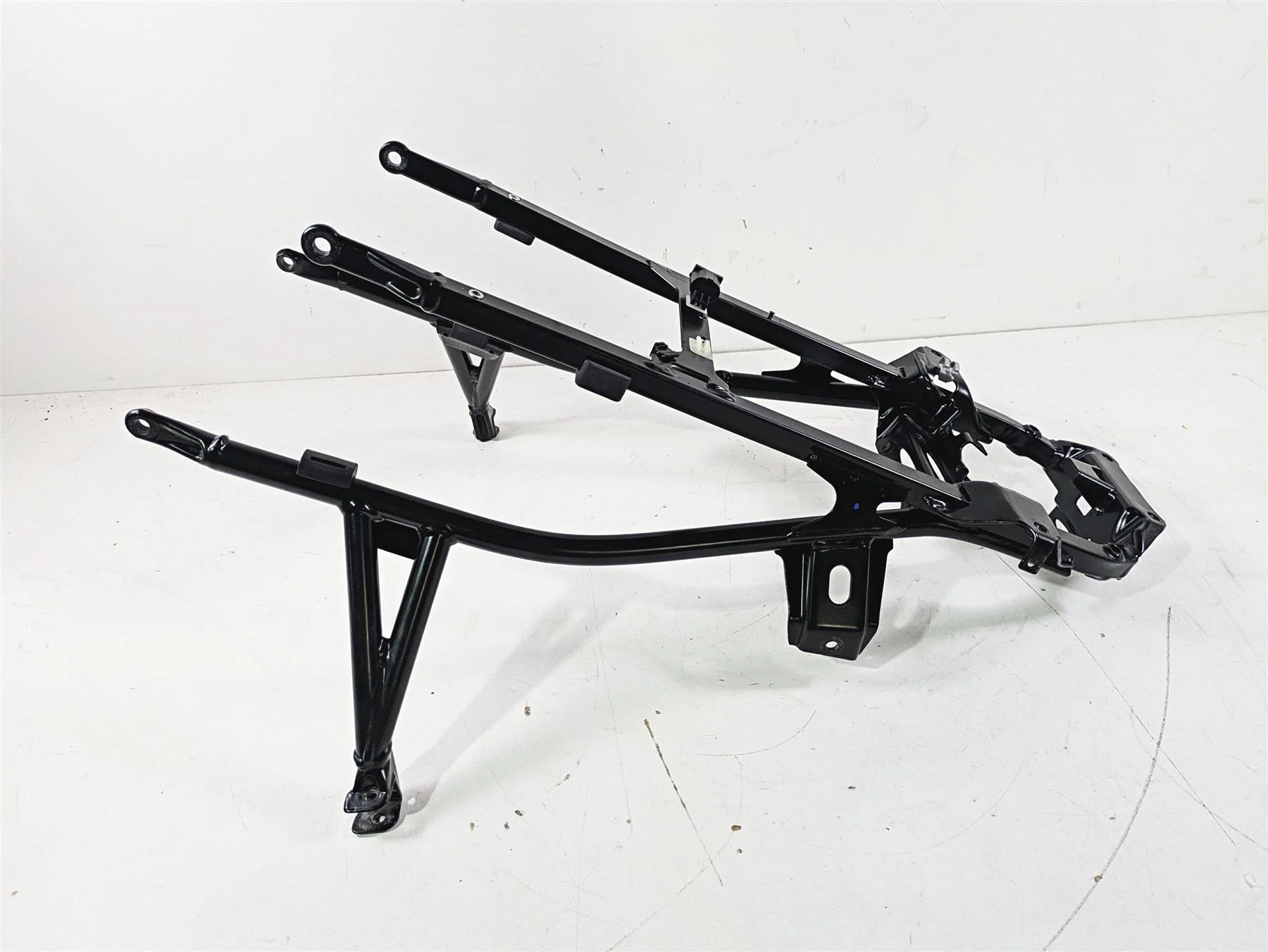 2016 BMW F800R K73 Straight Rear Sub Frame Subframe 46518532567 - Image 3
