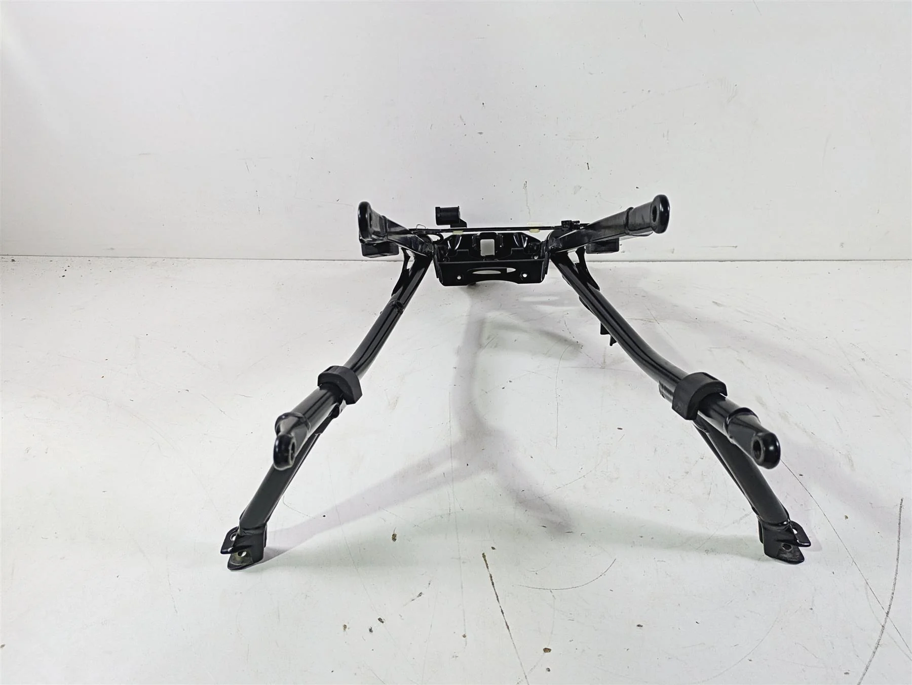 2016 BMW F800R K73 Straight Rear Sub Frame Subframe 46518532567 - Image 4
