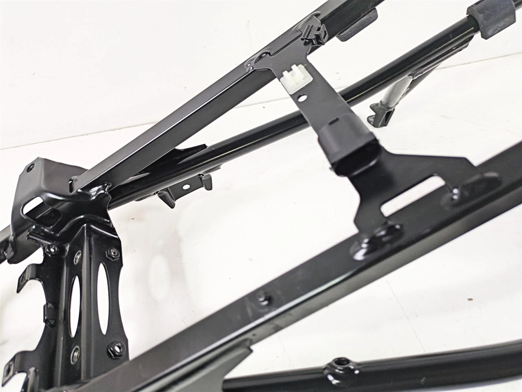 2016 BMW F800R K73 Straight Rear Sub Frame Subframe 46518532567 - Image 7