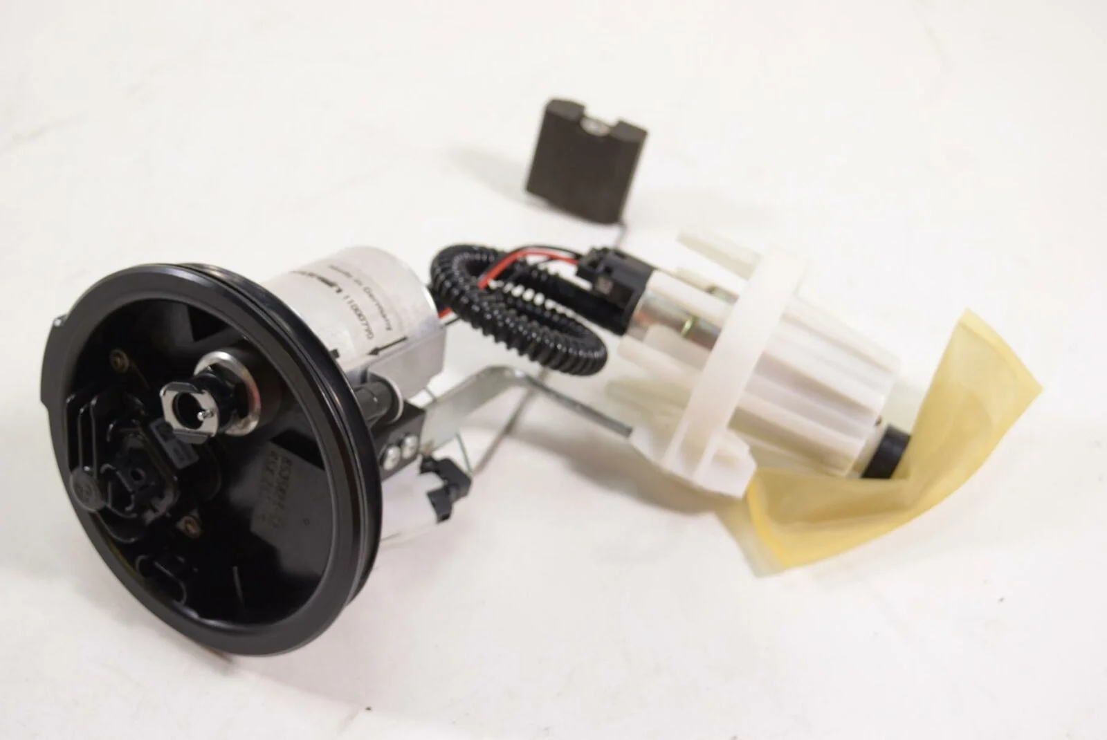 2016 BMW K50 R1200GS Fuel Gas Petrol Pump -Tested 16148535828 - Image 2