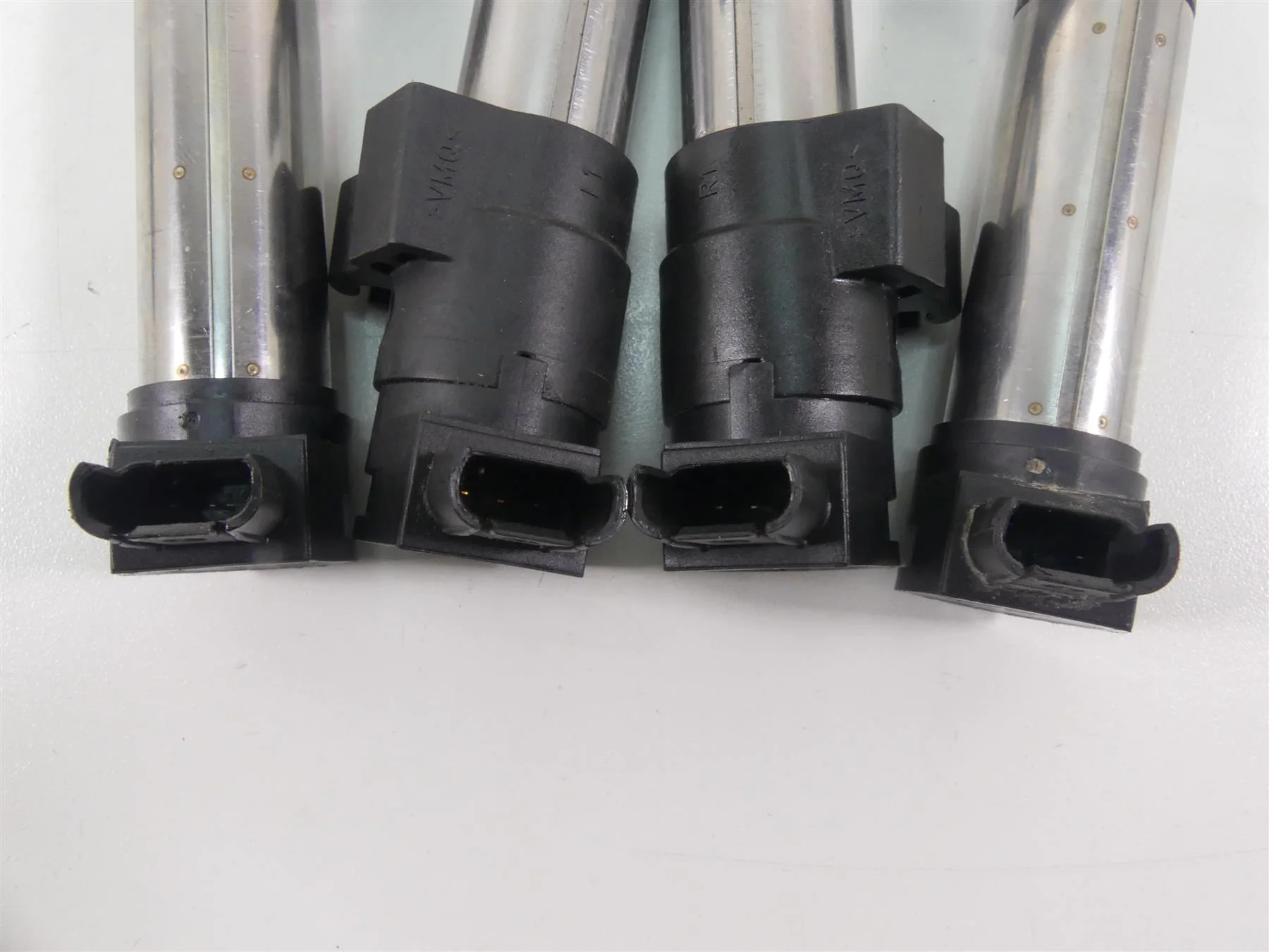 2016 BMW R nineT R9T K21 Ignition Coil Stick Coils Set 12137715847 12137715857 - Image 8