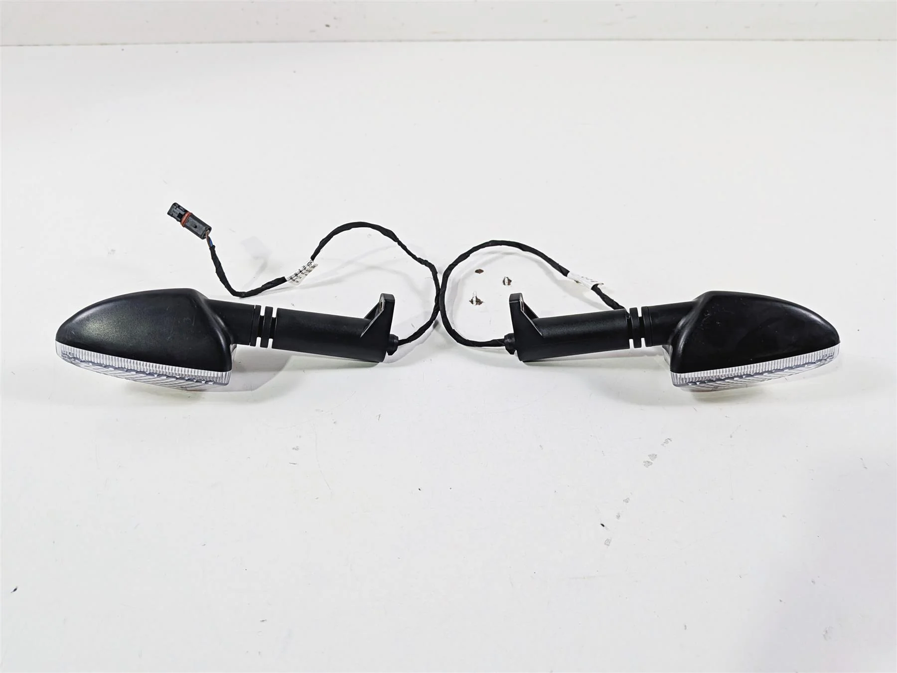 2016 BMW R1200 GS K50 Front Blinker Turn Signal Set 63138534353 - Image 7