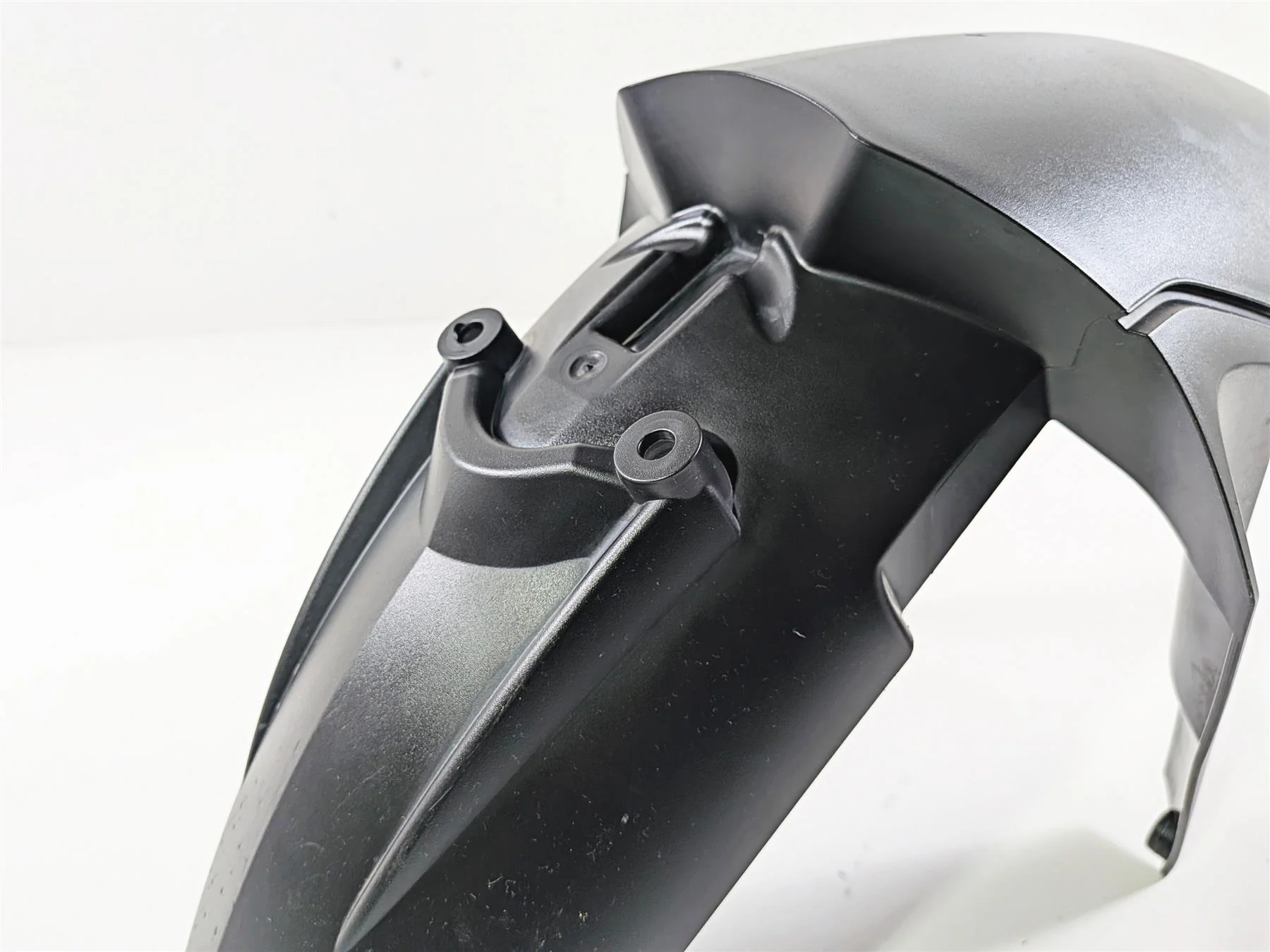2016 BMW R1200 GS K50 Front Lower Fender Guard 46618532313 - Image 9