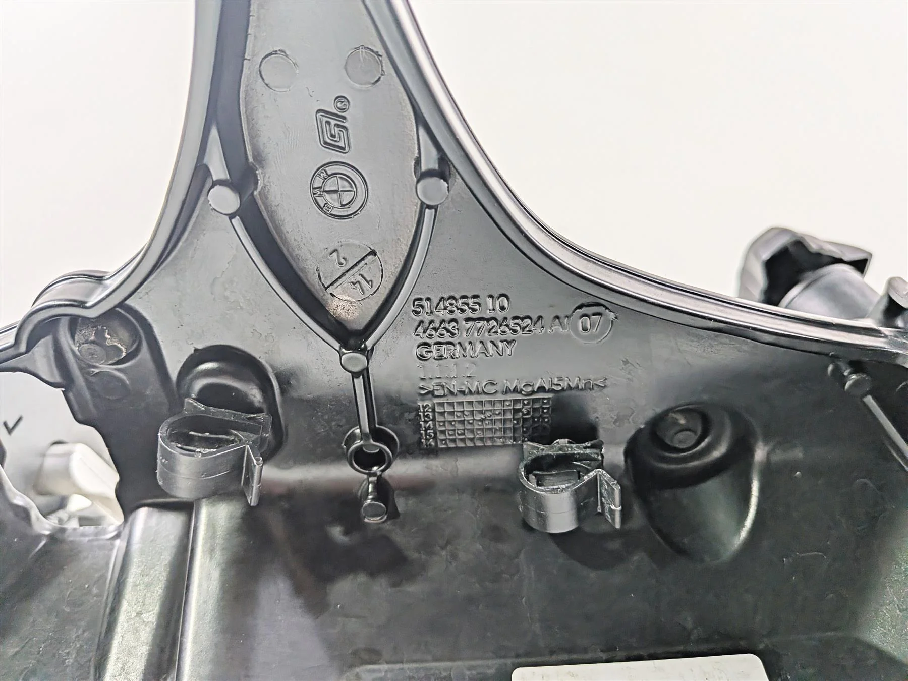 2016 BMW R1200 GS K50 Front Windshield Adjuster & Mount 46638561351 - Image 9