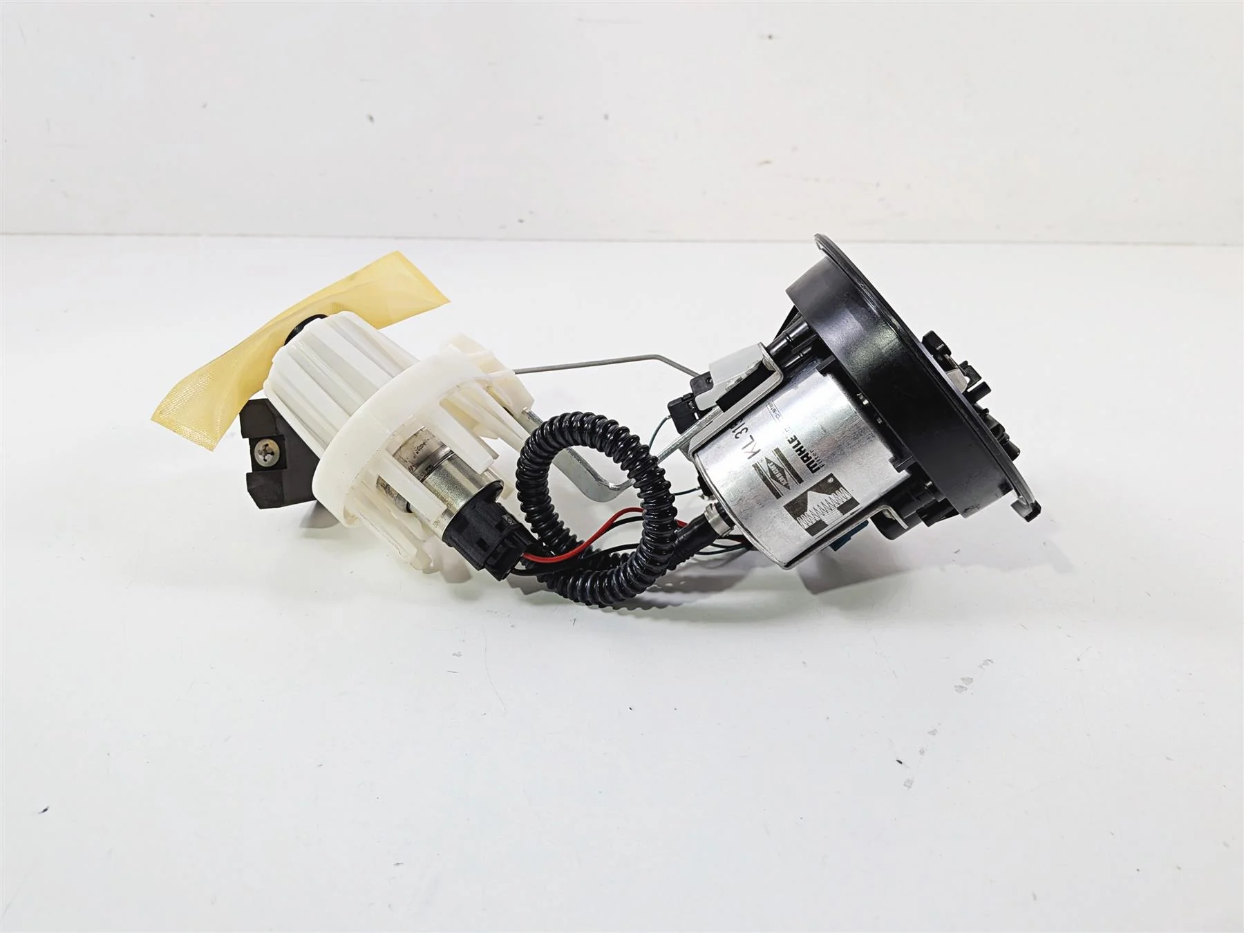 2016 BMW R1200 GS K50 Fuel Gas Petrol Pump - Tested 16148521488 - Image 4