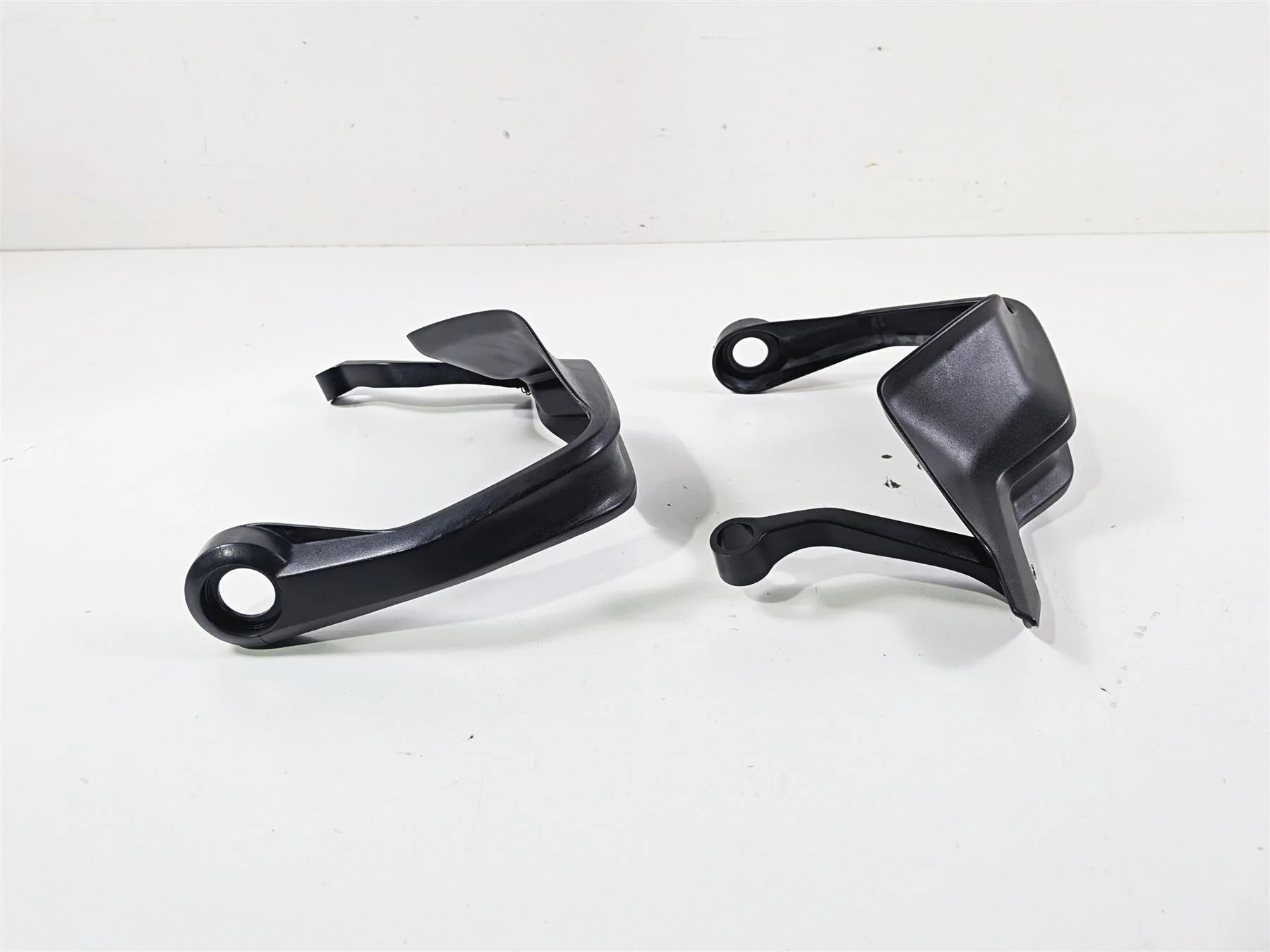 2016 BMW R1200 GS K50 Handlebar Hand Guard & Mounts Set 46638523431 46638523432 - Image 3