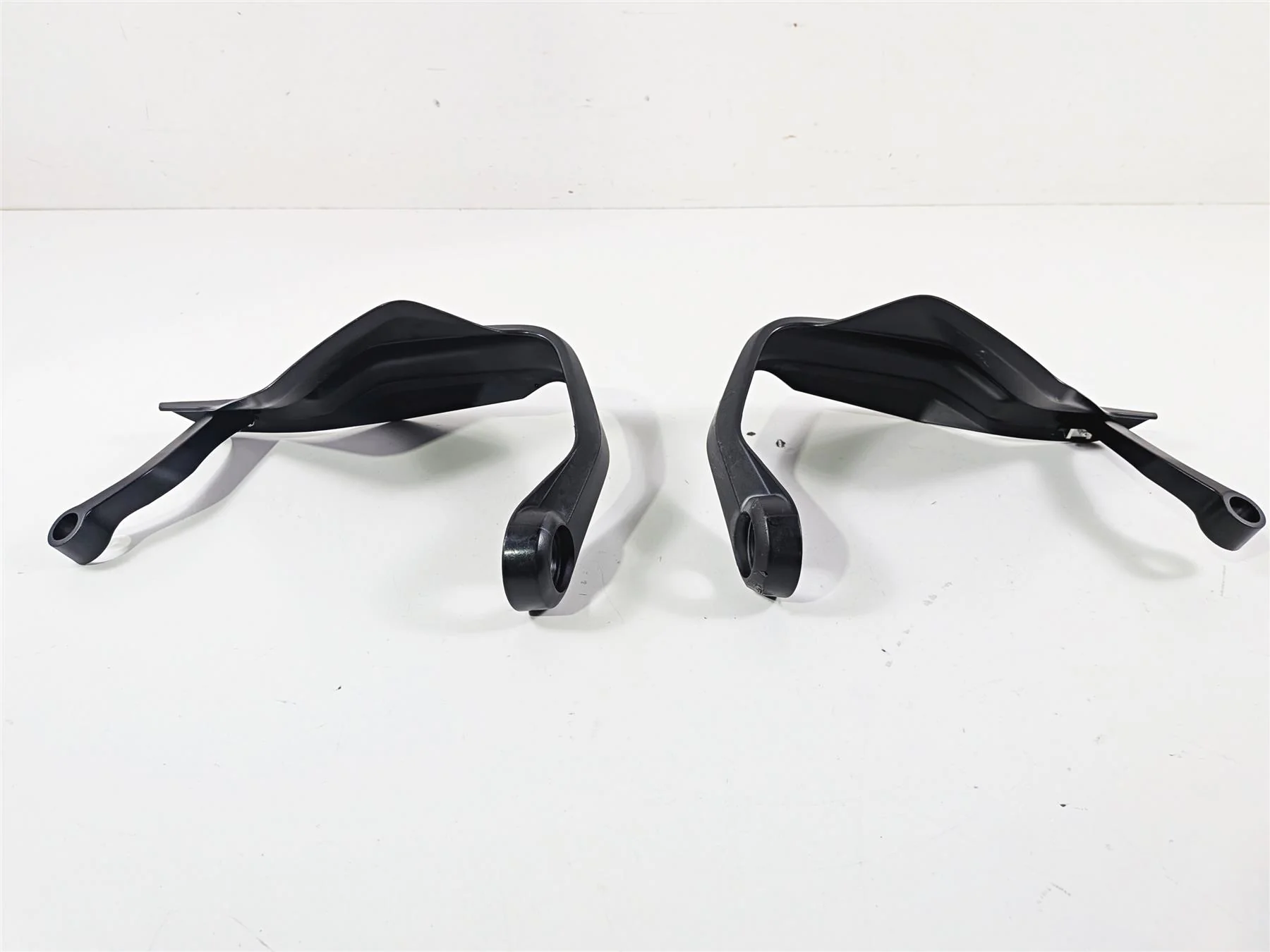 2016 BMW R1200 GS K50 Handlebar Hand Guard & Mounts Set 46638523431 46638523432 - Image 4