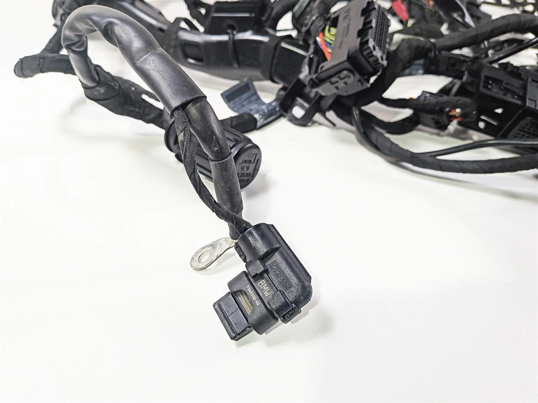2016 BMW R1200 GS K50 Main & Engine Wiring Harness Esa 61118562116 - Image 3