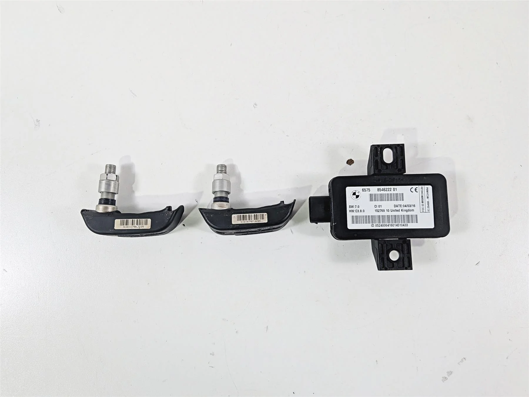 2016 BMW R1200 GS K50 Rdc Sensor & Tire Sensors 65758546222 & 65759832031 - Image 6