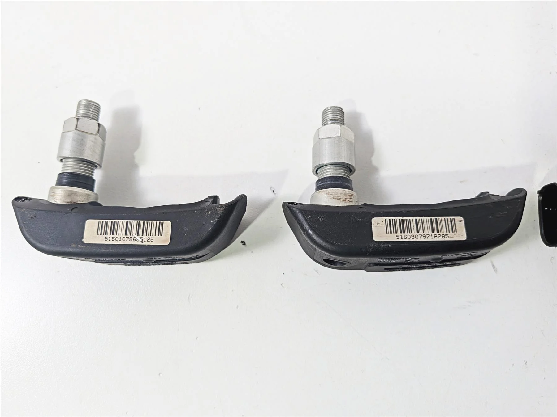 2016 BMW R1200 GS K50 Rdc Sensor & Tire Sensors 65758546222 & 65759832031 - Image 8