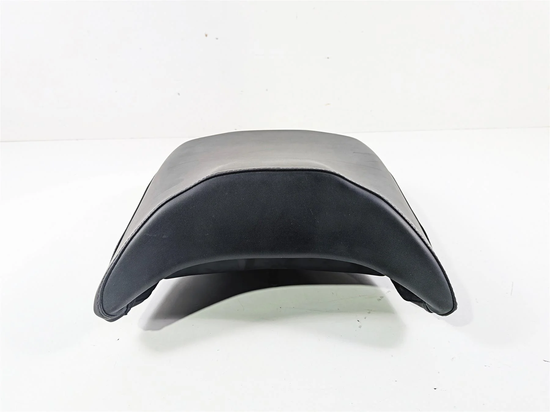 2016 BMW R1200 GS K50 Rear Passenger Seat Saddle 52538564242 - Image 4