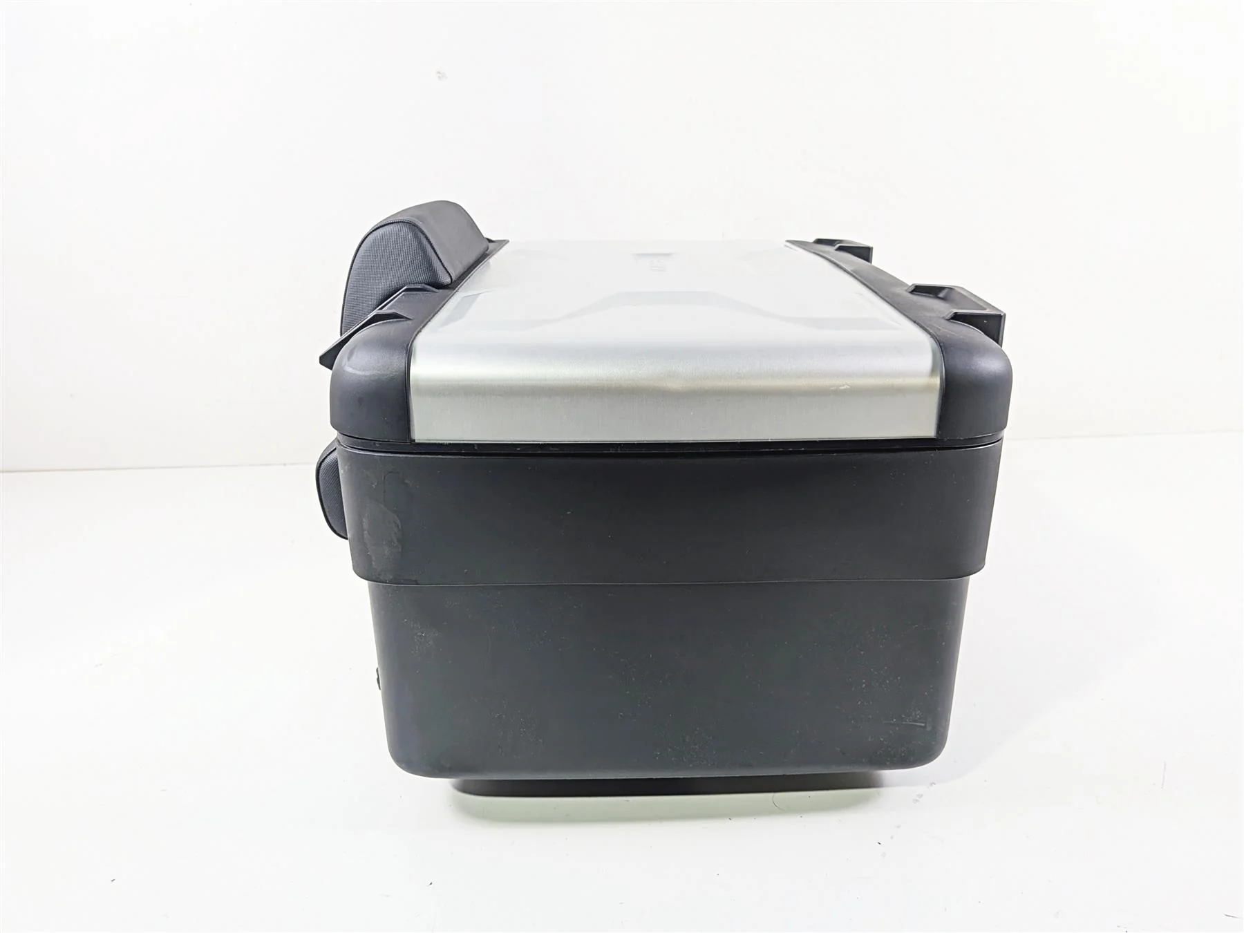 2016 BMW R1200 GS K50 Rear Vario Top Case Trunk Luggage 77407721037 - Image 3