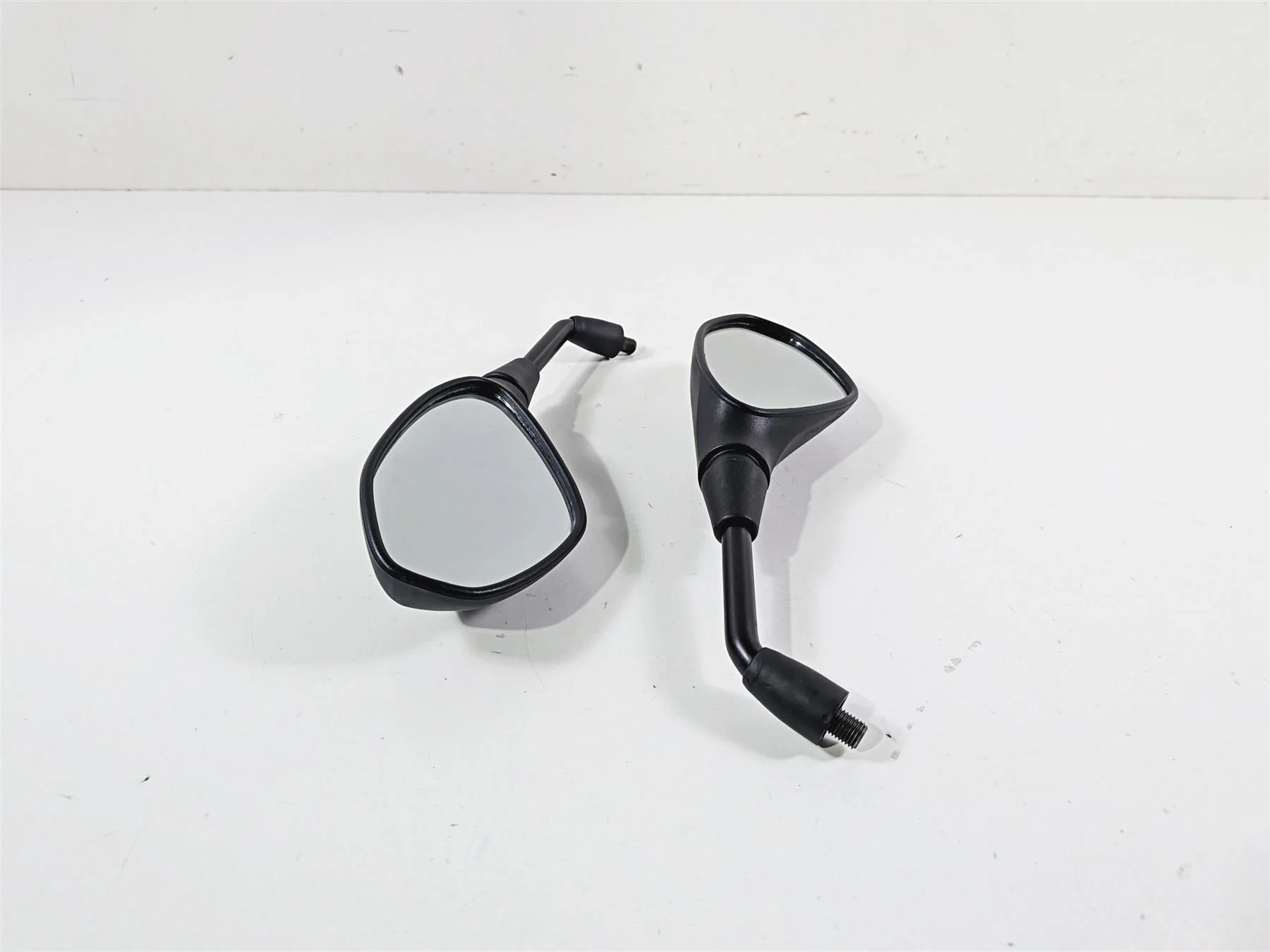 2016 BMW R1200 GS K50 Rear View Mirror Set 51168567447 51168567448 - Image 4