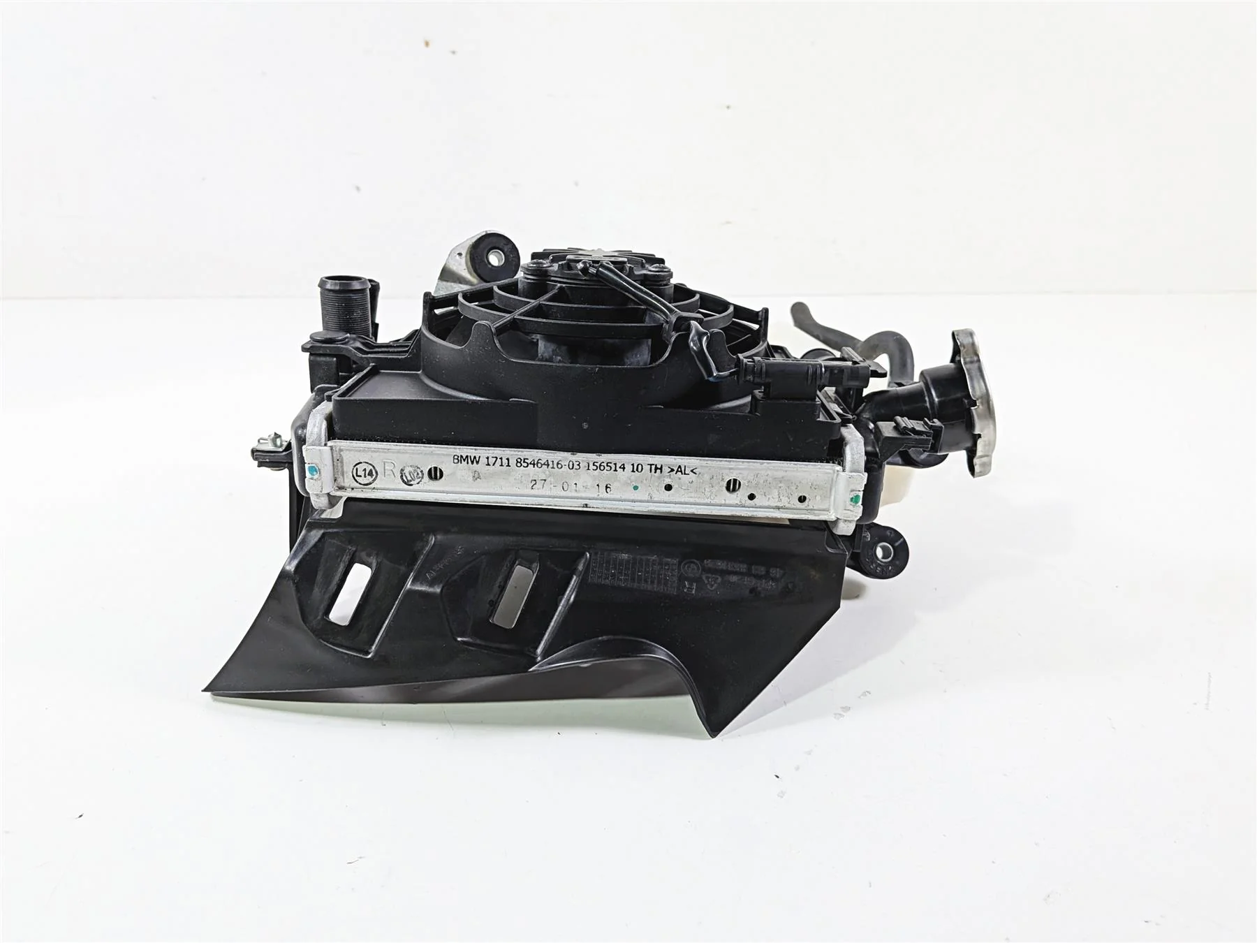 2016 BMW R1200 GS K50 Right Radiator + Reservoir Fan & Cover 17118546416 - Image 4