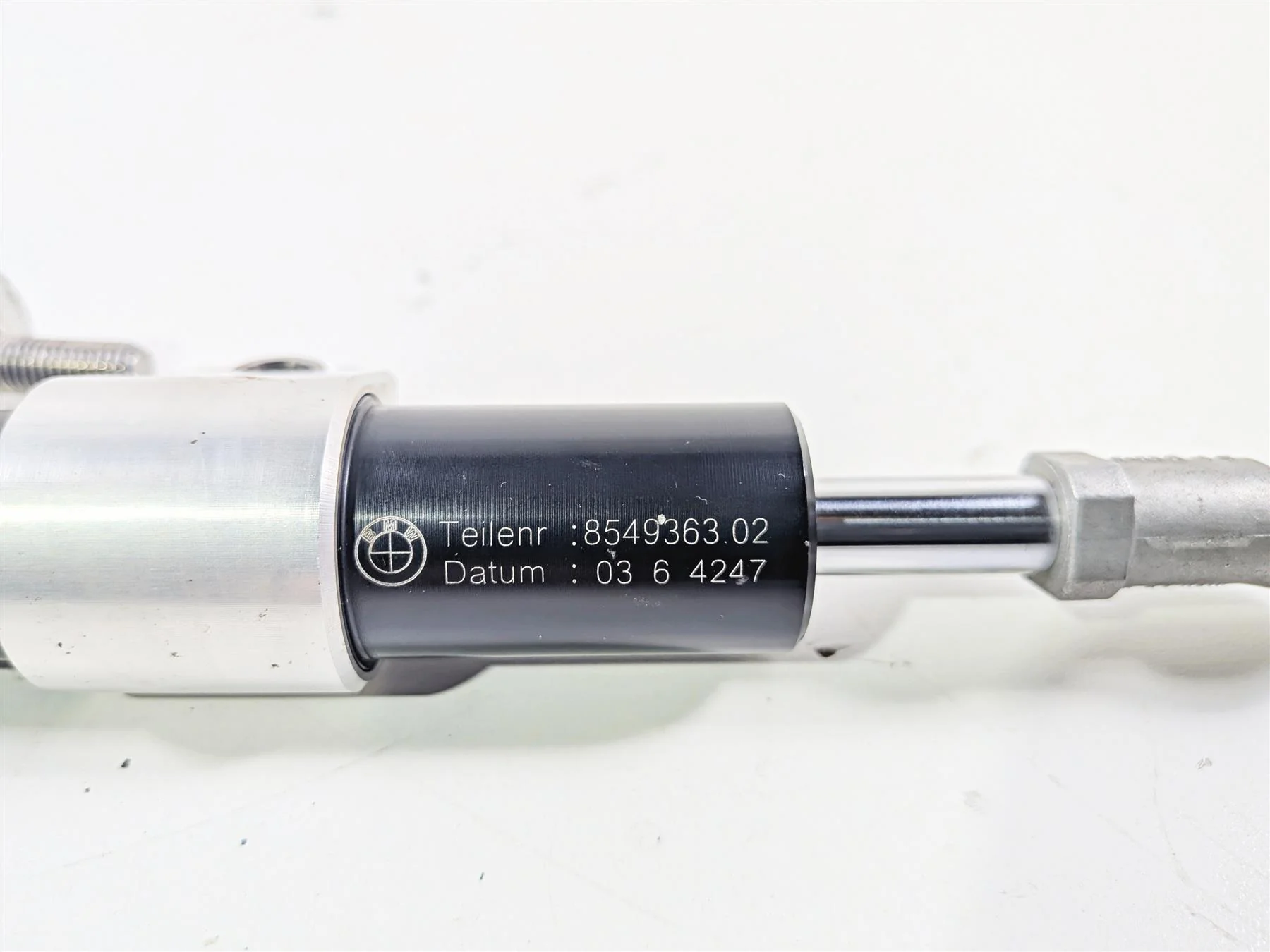 2016 BMW R1200 GS K50 Steering Damper & Mounts 32768549363 - Image 10
