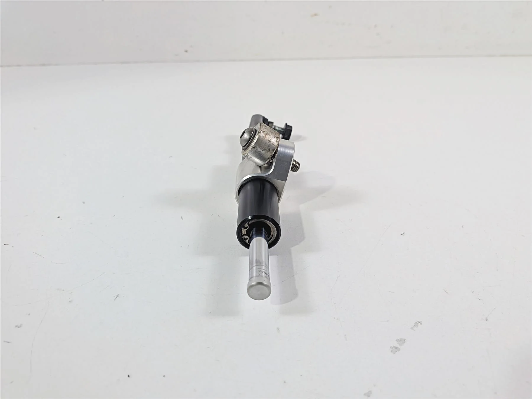 2016 BMW R1200 GS K50 Steering Damper & Mounts 32768549363 - Image 5