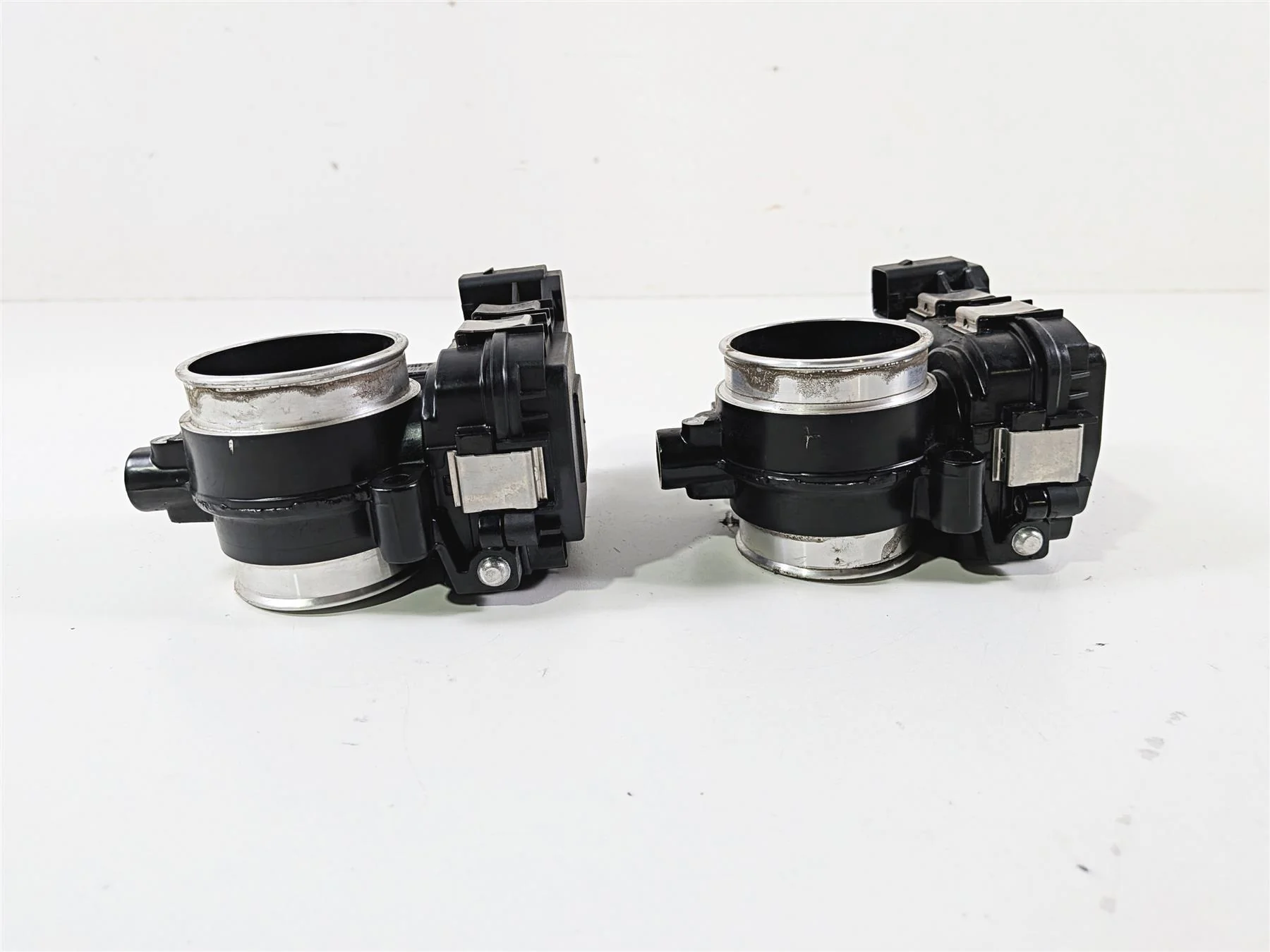 2016 BMW R1200 GS K50 Throttle Body Bodies Fuel Injection Set 13548564959 - Image 4
