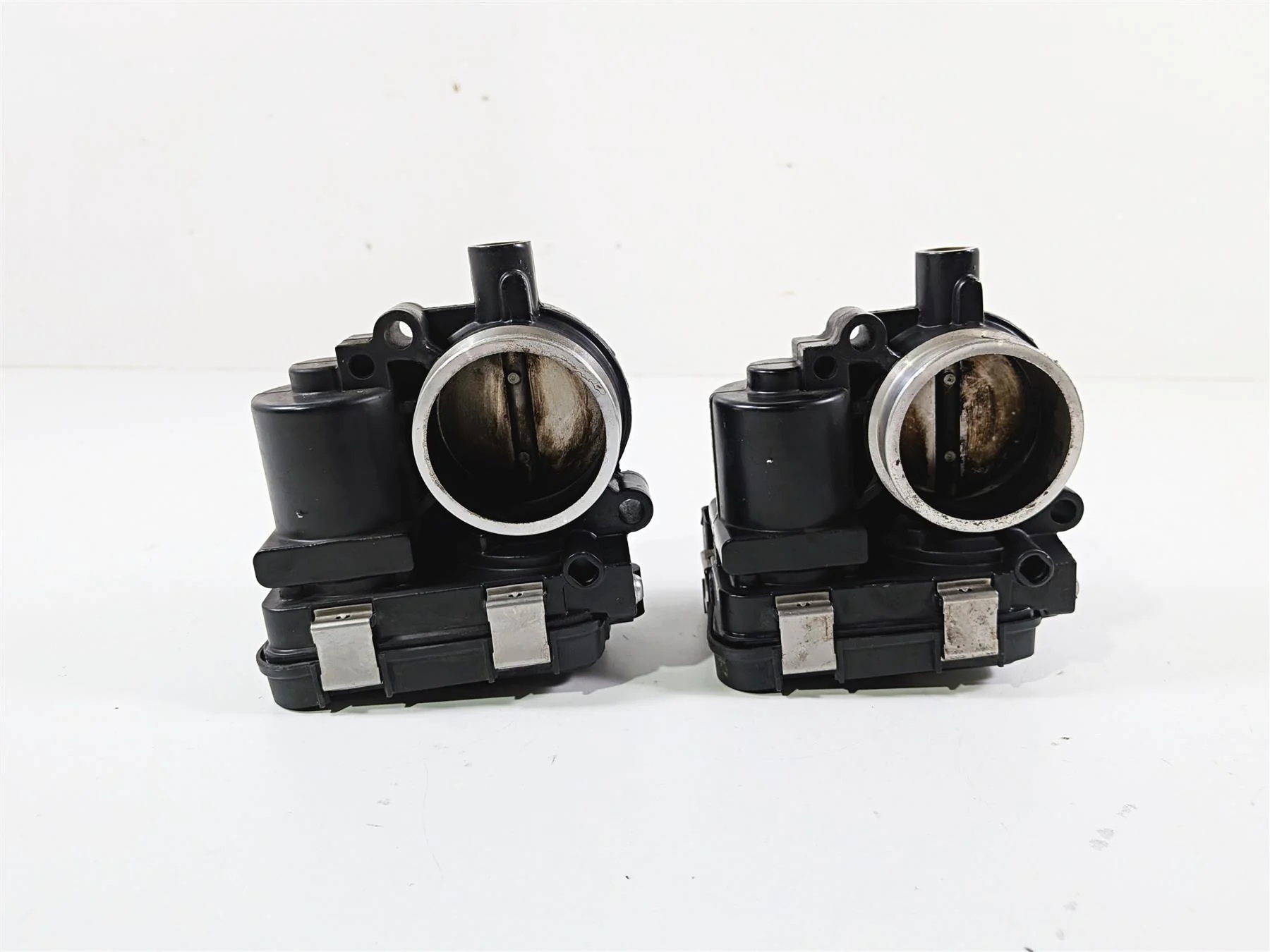 2016 BMW R1200 GS K50 Throttle Body Bodies Fuel Injection Set 13548564959 - Image 6