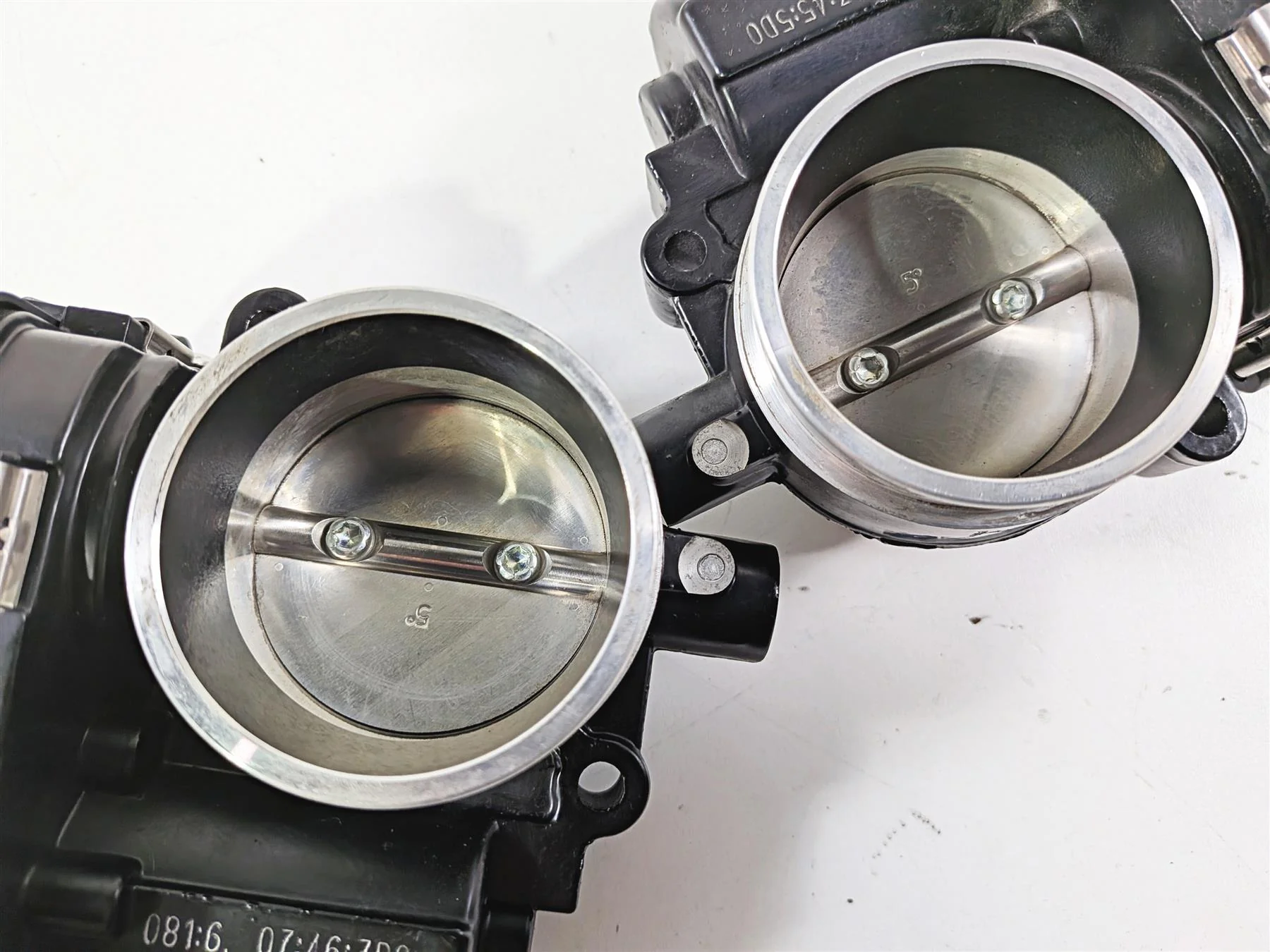 2016 BMW R1200 GS K50 Throttle Body Bodies Fuel Injection Set 13548564959 - Image 8