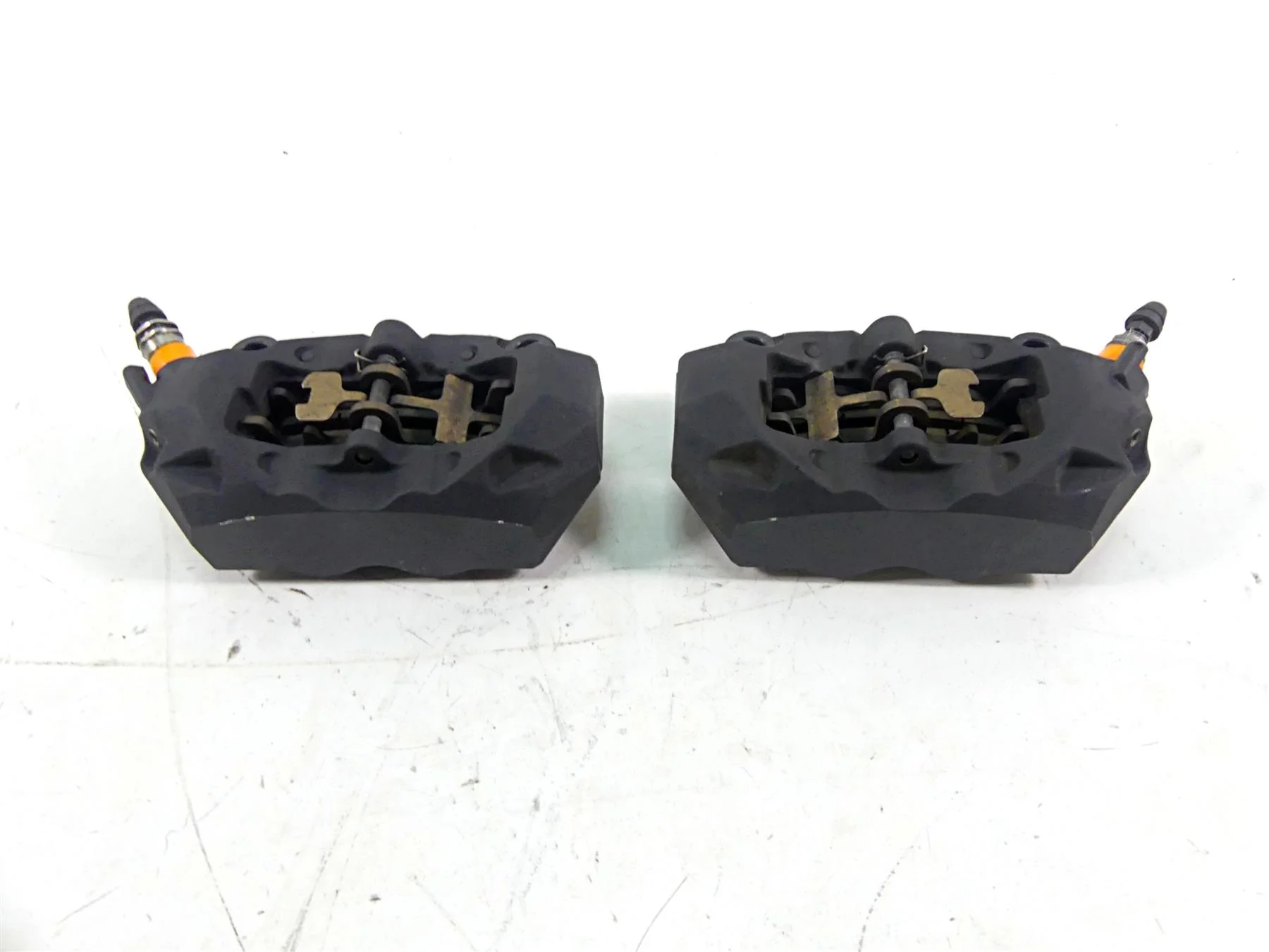 2016 BMW R1200GS Adv K51 Front Brembo Brake Caliper Set 34118556205 34118556206 - Image 2