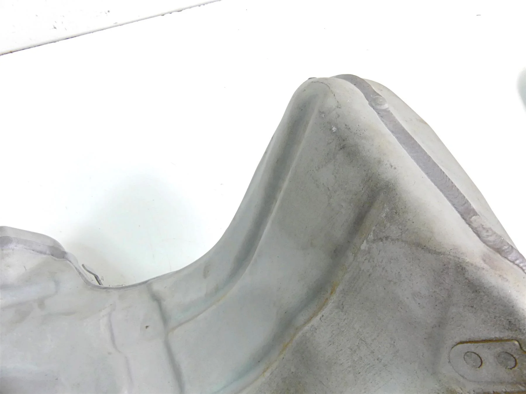 2016 BMW R1200GS Adv K51 Fuel Gas Petrol Tank - No Dents 16118536188 - Image 12