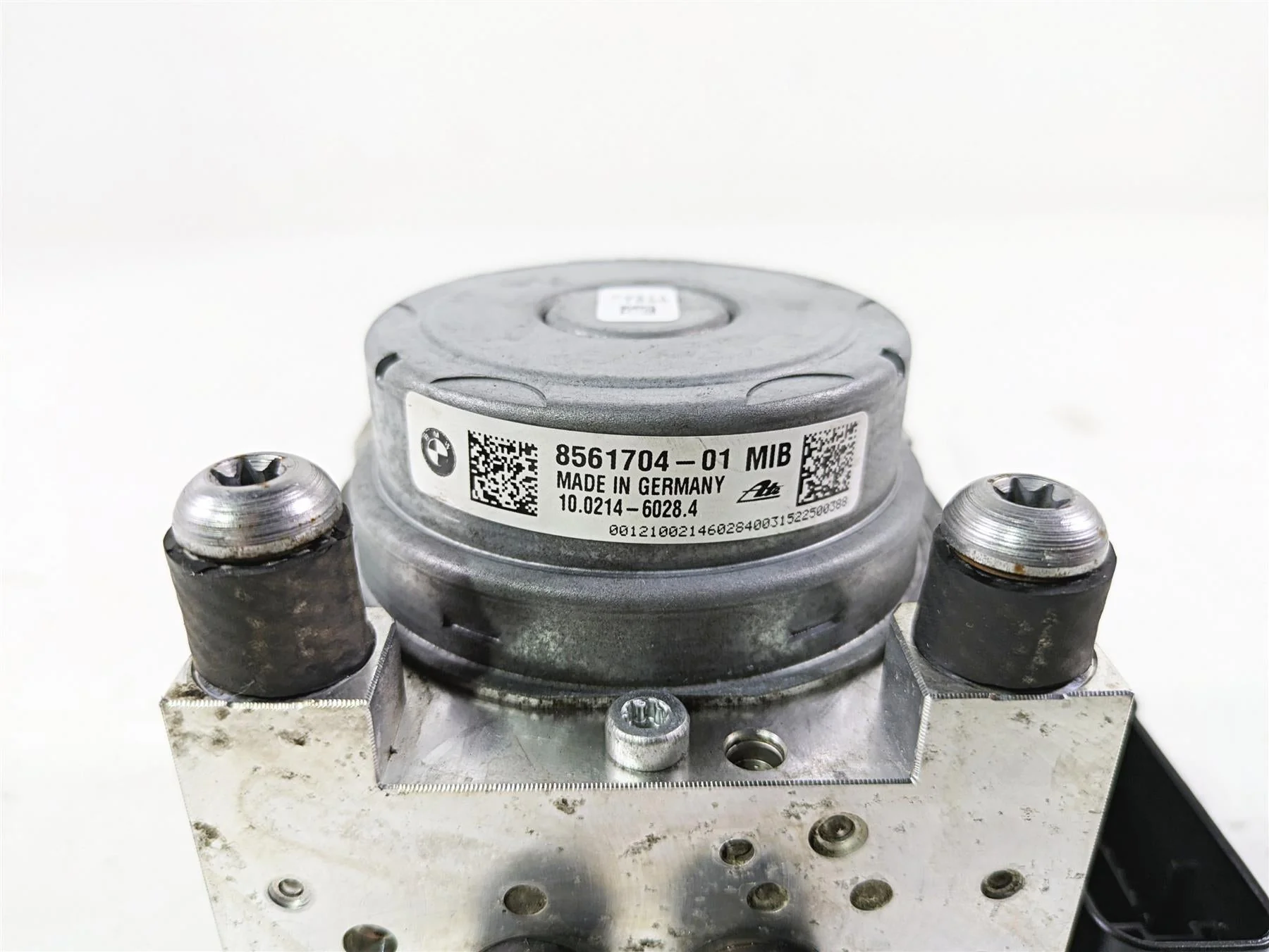 2016  BMW R1200GS GSW K50 Abs Brake Pump Module 8561704 - Image 9