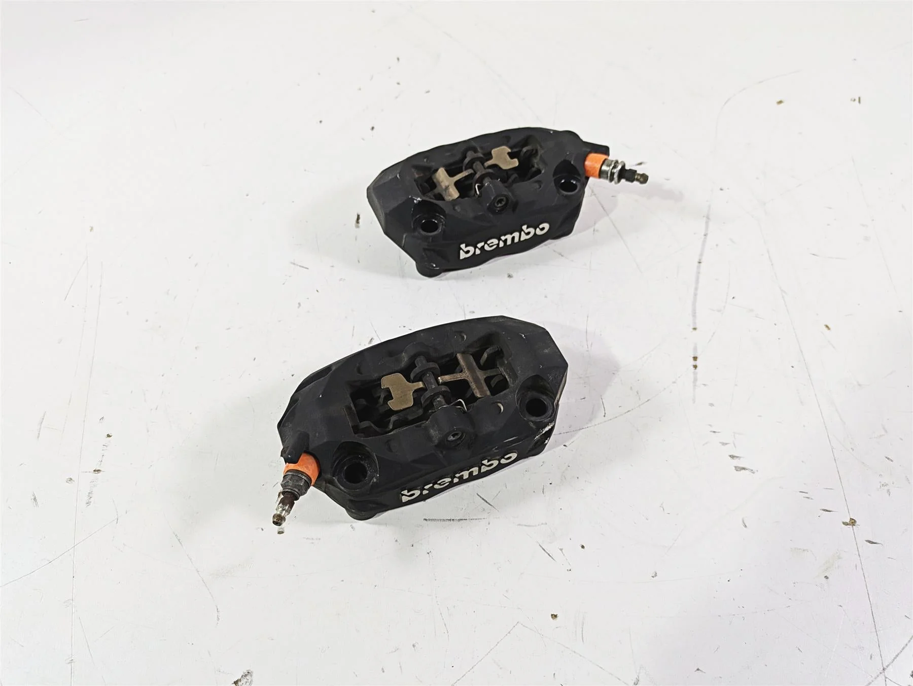 2016  BMW R1200GS GSW K50 Front Brake Caliper Set 100mm 34118556205 34118556206 - Image 12