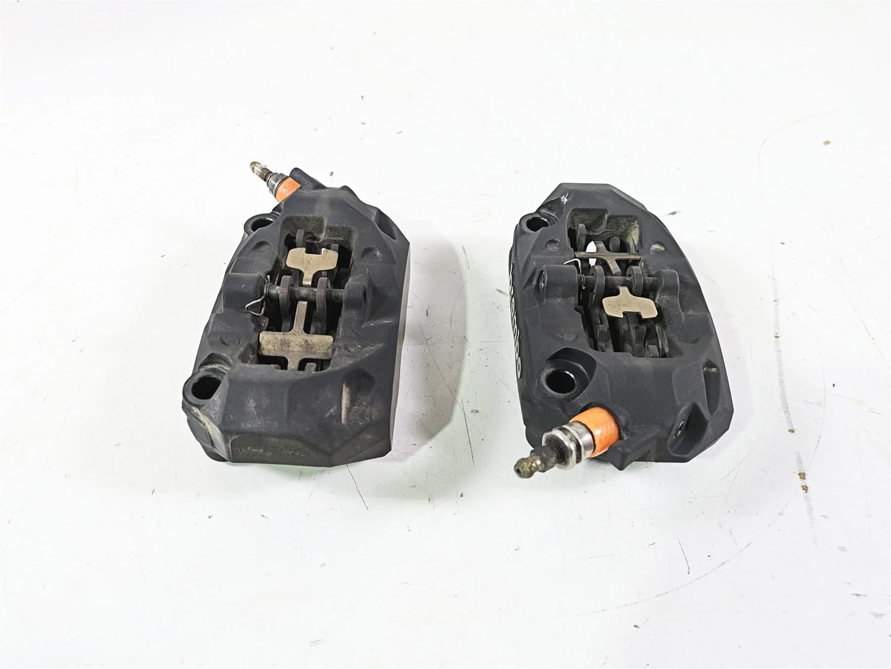2016  BMW R1200GS GSW K50 Front Brake Caliper Set 100mm 34118556205 34118556206 - Image 2