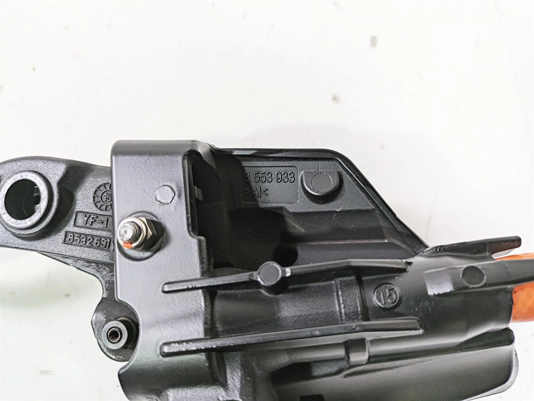 2016  BMW R1200GS GSW K50 Front Brake Master Cylinder 32728559604 - Image 11