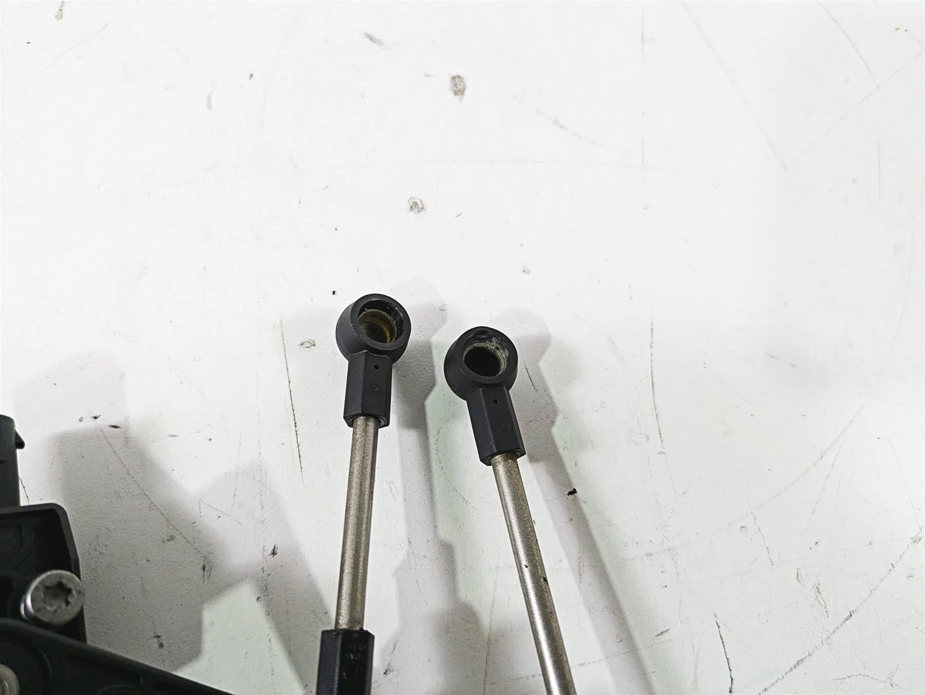 2016  BMW R1200GS GSW K50 Front Rear Leveling Sensor Set 37146870000 - Image 11