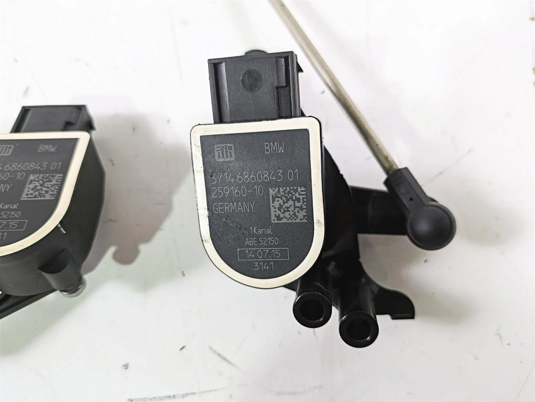 2016  BMW R1200GS GSW K50 Front Rear Leveling Sensor Set 37146870000 - Image 3