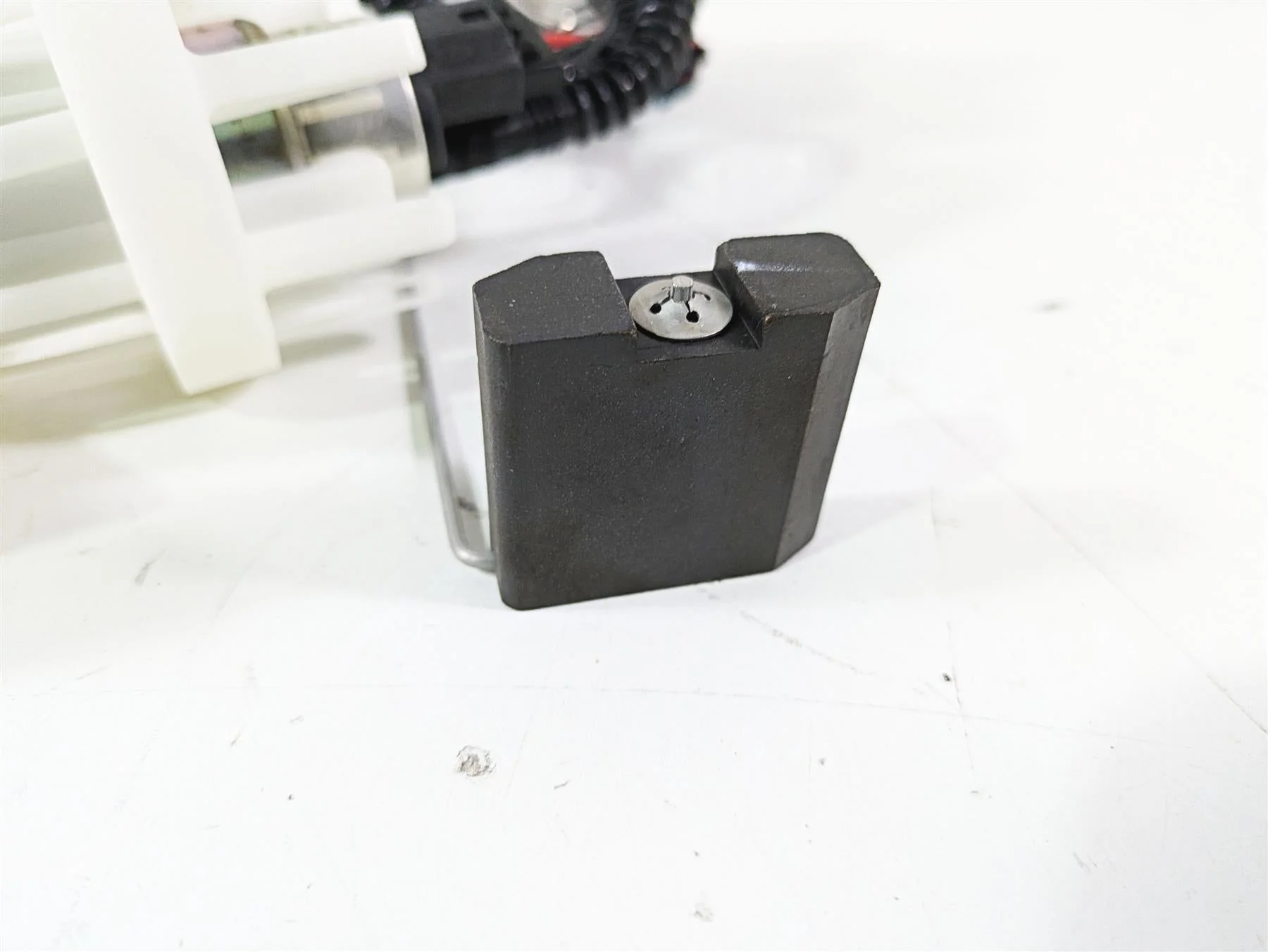 2016  BMW R1200GS GSW K50 Fuel Gas Petrol Pump & Level Sending Unit 16148521488 - Image 9