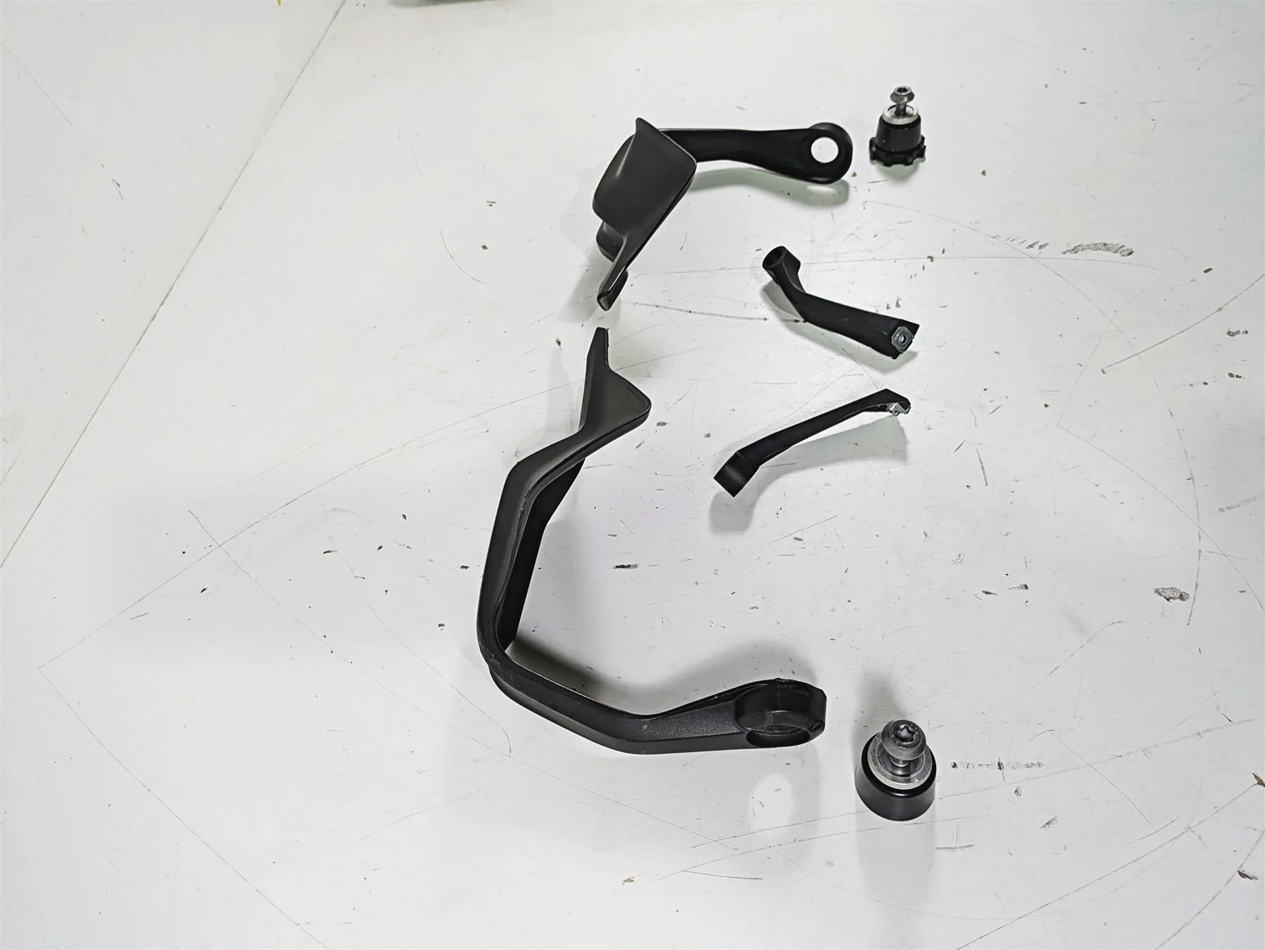 2016  BMW R1200GS GSW K50 Hand Guard & Mounts Set 46638523431 46638523432 - Image 2