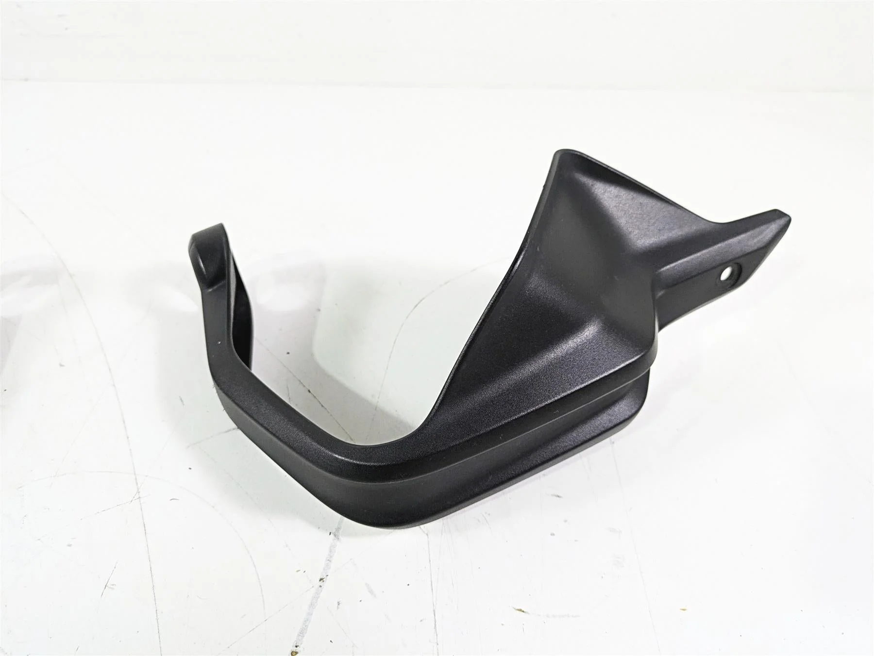 2016  BMW R1200GS GSW K50 Hand Guard & Mounts Set 46638523431 46638523432 - Image 8