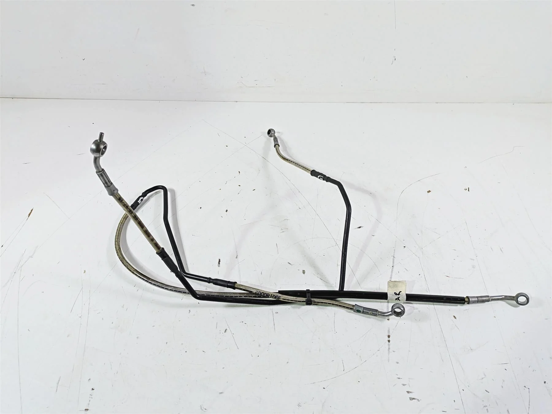 2016  BMW R1200GS GSW K50 Rear Abs Brake Line Set 34328526554 34328526555