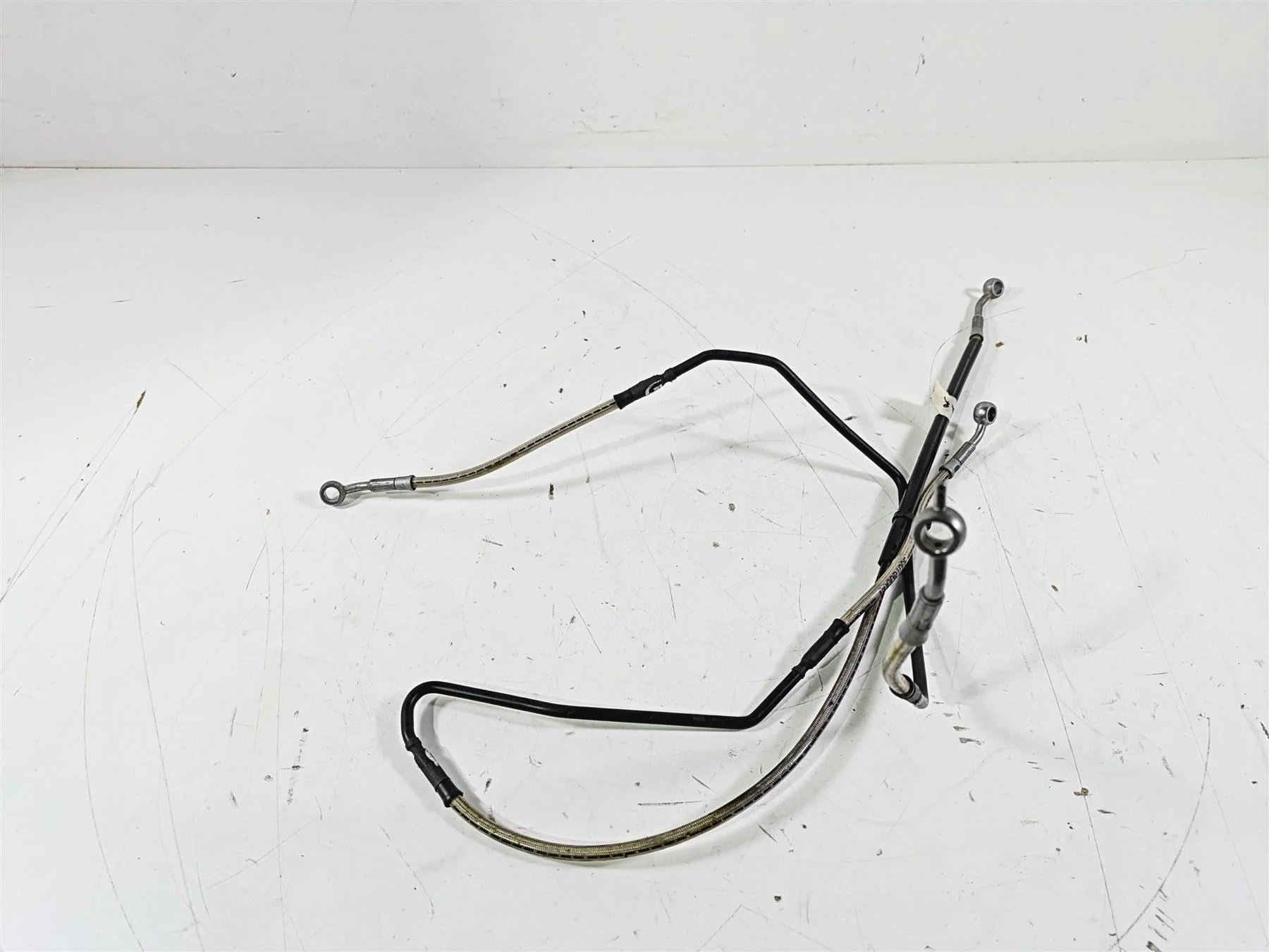 2016  BMW R1200GS GSW K50 Rear Abs Brake Line Set 34328526554 34328526555 - Image 4