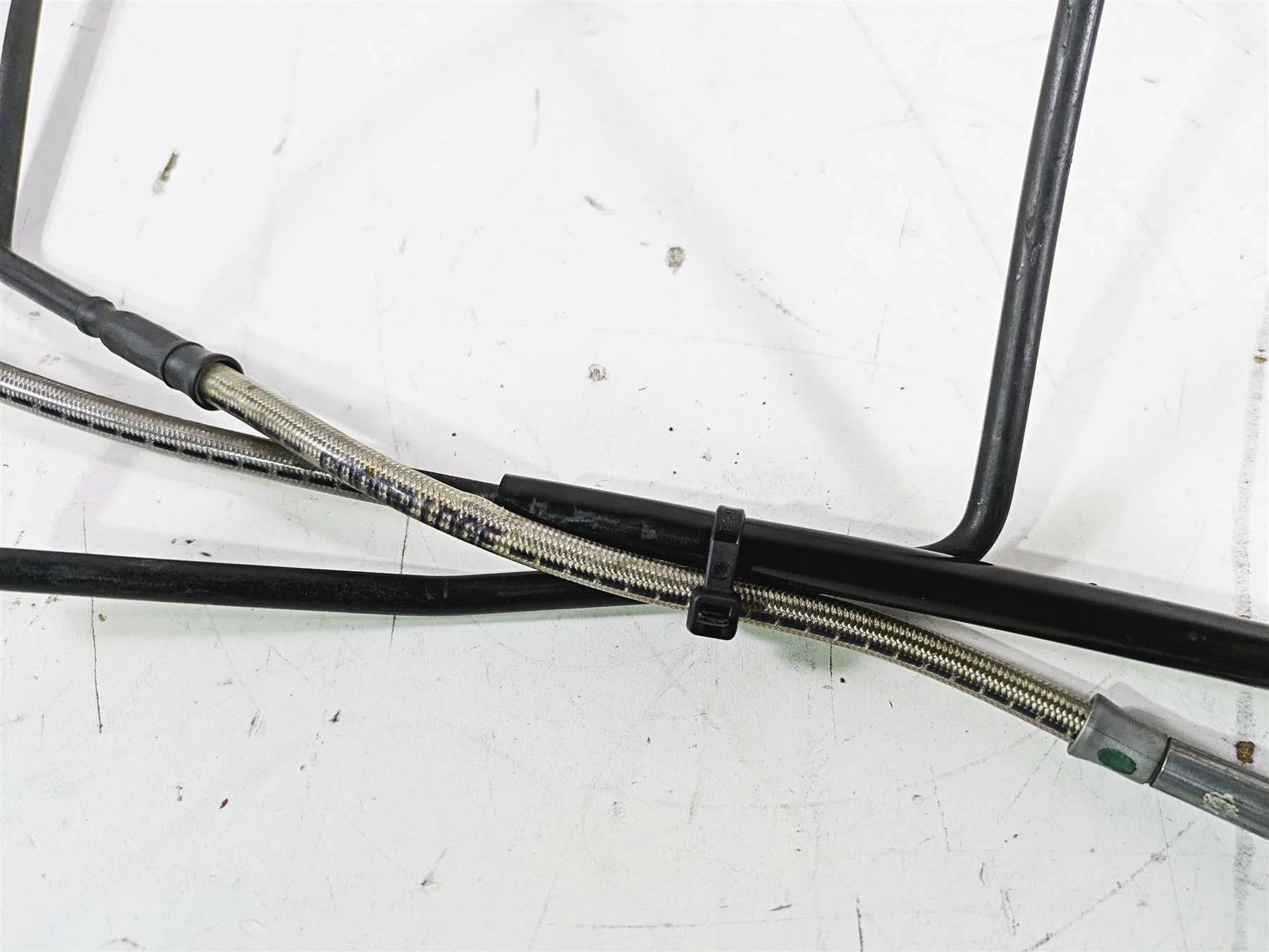 2016  BMW R1200GS GSW K50 Rear Abs Brake Line Set 34328526554 34328526555 - Image 7