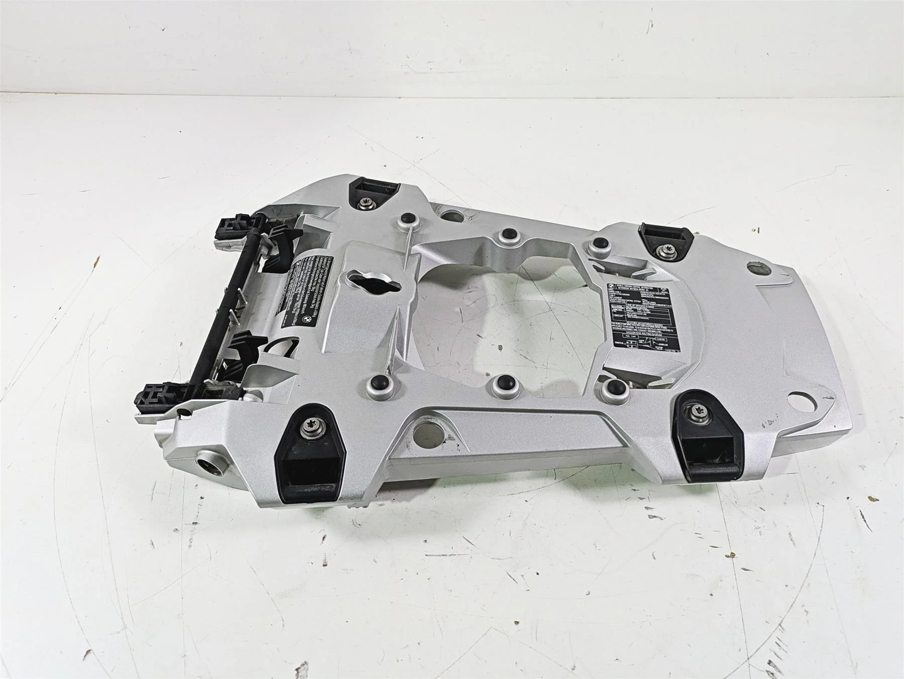 2016 BMW R1200GS GSW K50 Rear Carrier Luggage Rack 46628536970 - Image 3