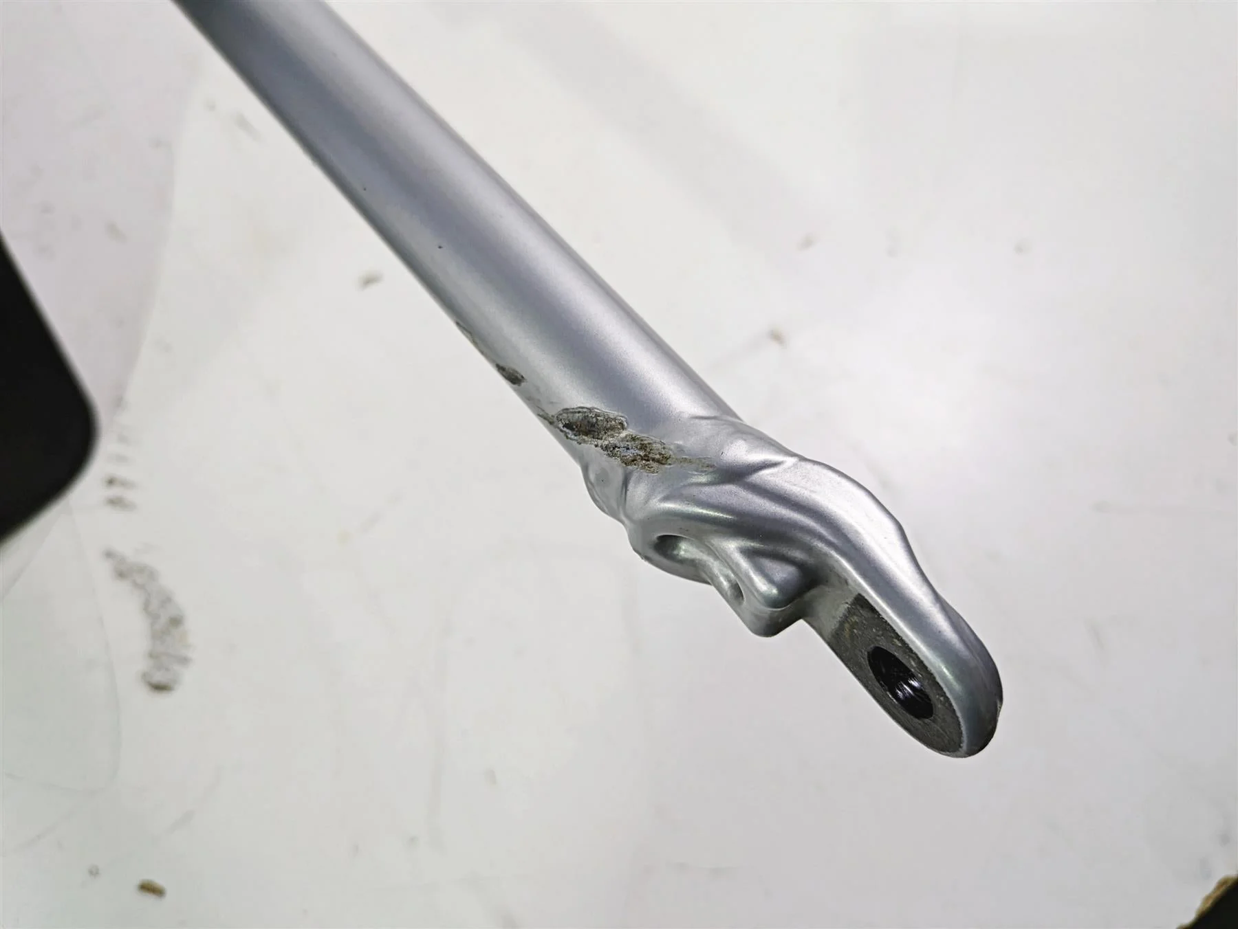 2016  BMW R1200GS GSW K50 Subframe Sub Frame & Inner Fender 46518354222 - Image 5