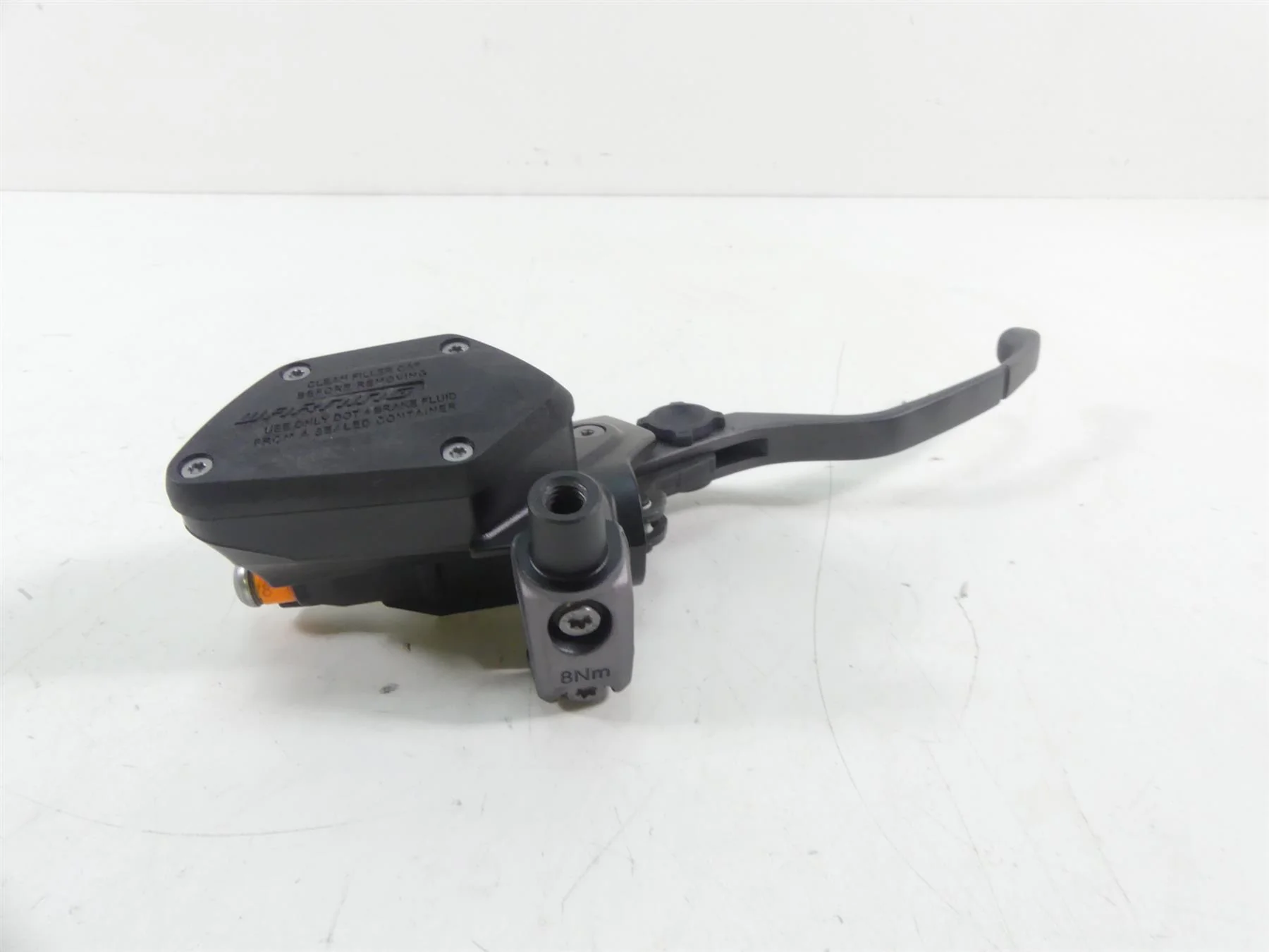 2016 BMW R1200GS K50 Front Brake Master Cylinder + Lever 32728559604 - Image 3