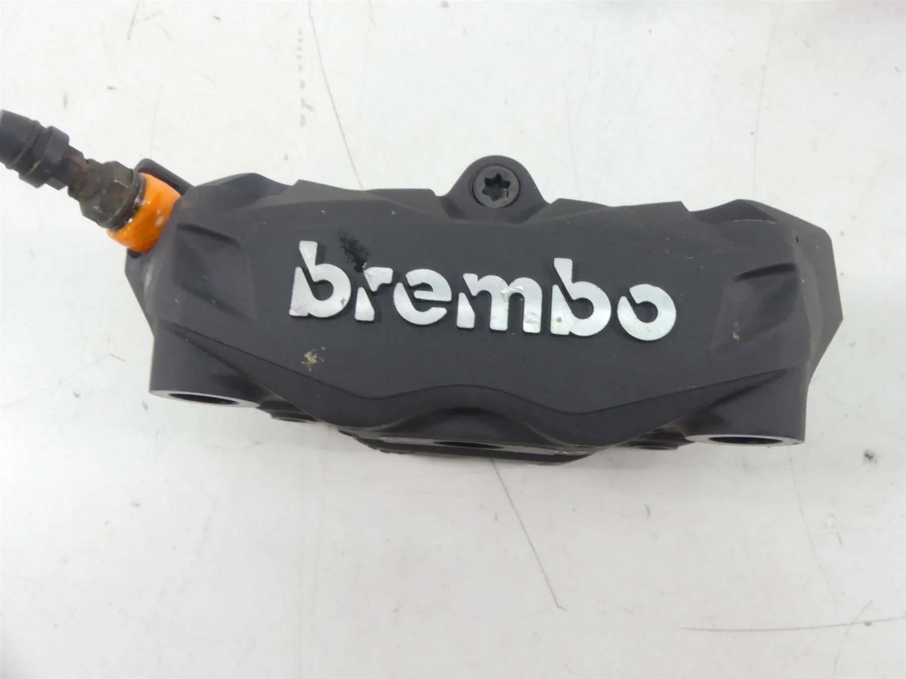 2016 BMW R1200GS K50 Front Brembo Brake Caliper Set 34118556205 34118556206 - Image 5