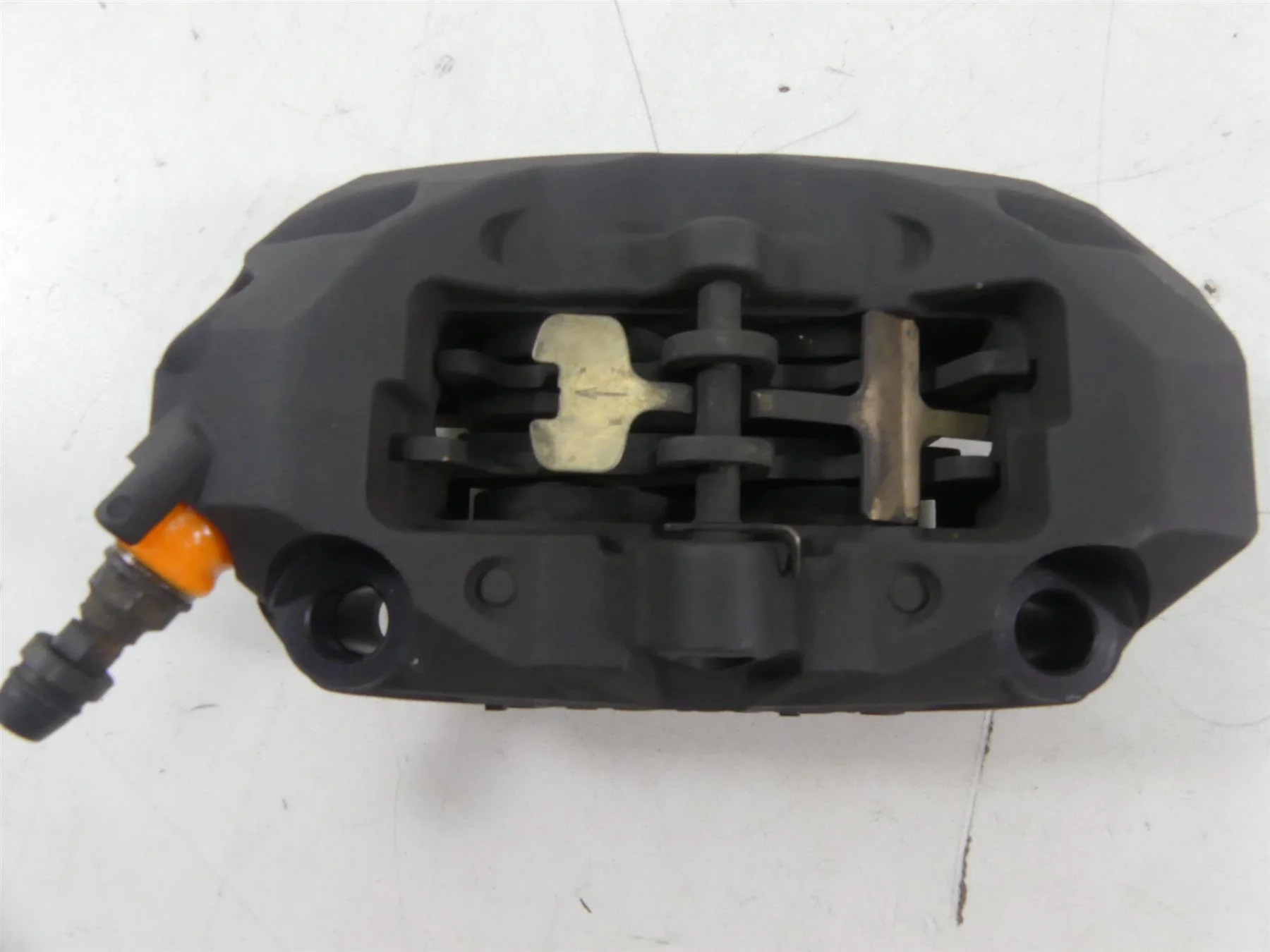 2016 BMW R1200GS K50 Front Brembo Brake Caliper Set 34118556205 34118556206 - Image 6