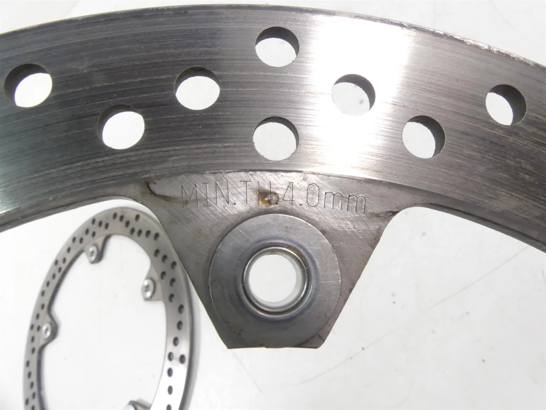 2016 BMW R1200GS K50 Front Brembo Brake Disc Set 305Mm 34118526566 - Image 9