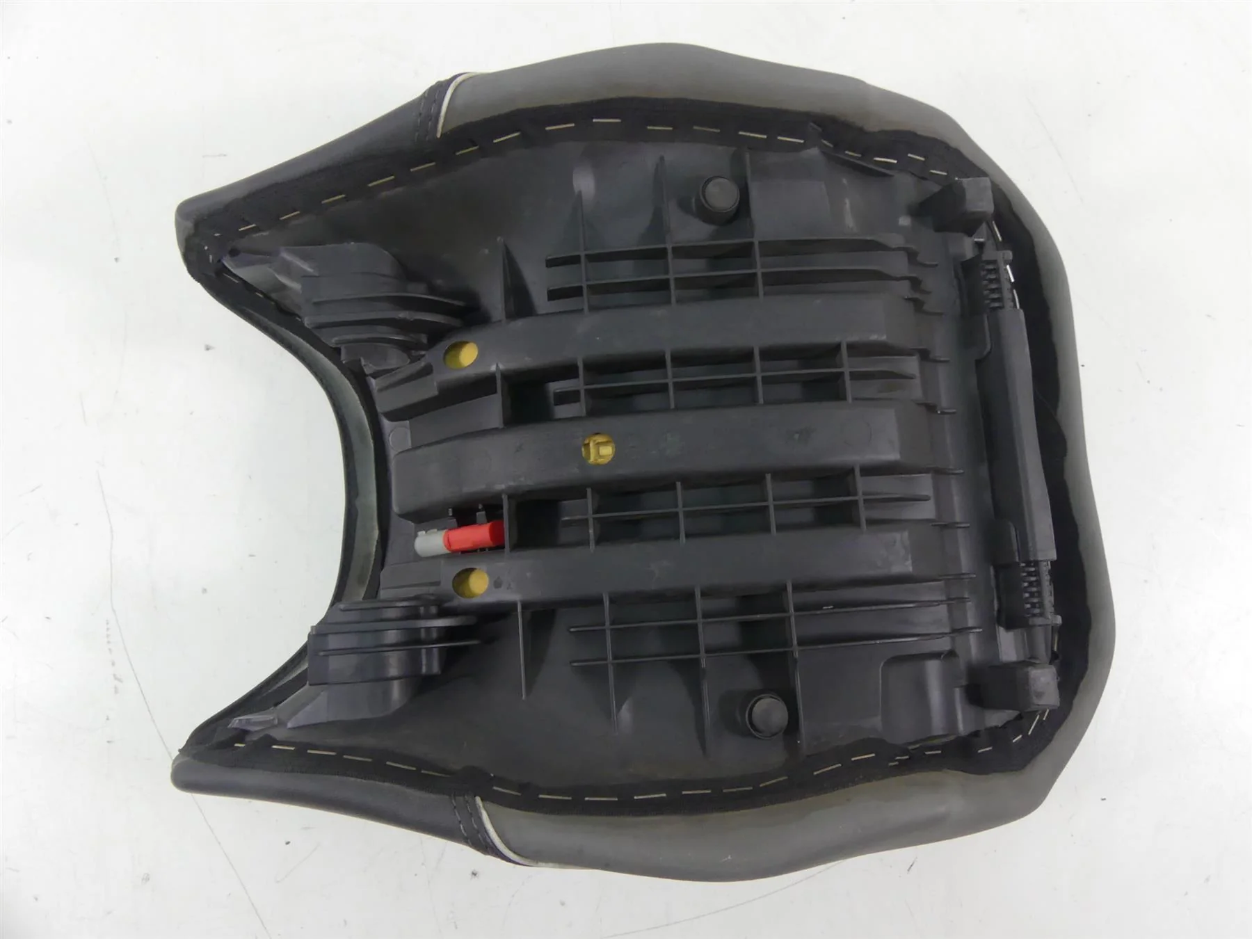 2016 BMW R1200GS K50 Front Driver Rider Saddle Seat + Mounting 52538532736 - Image 6