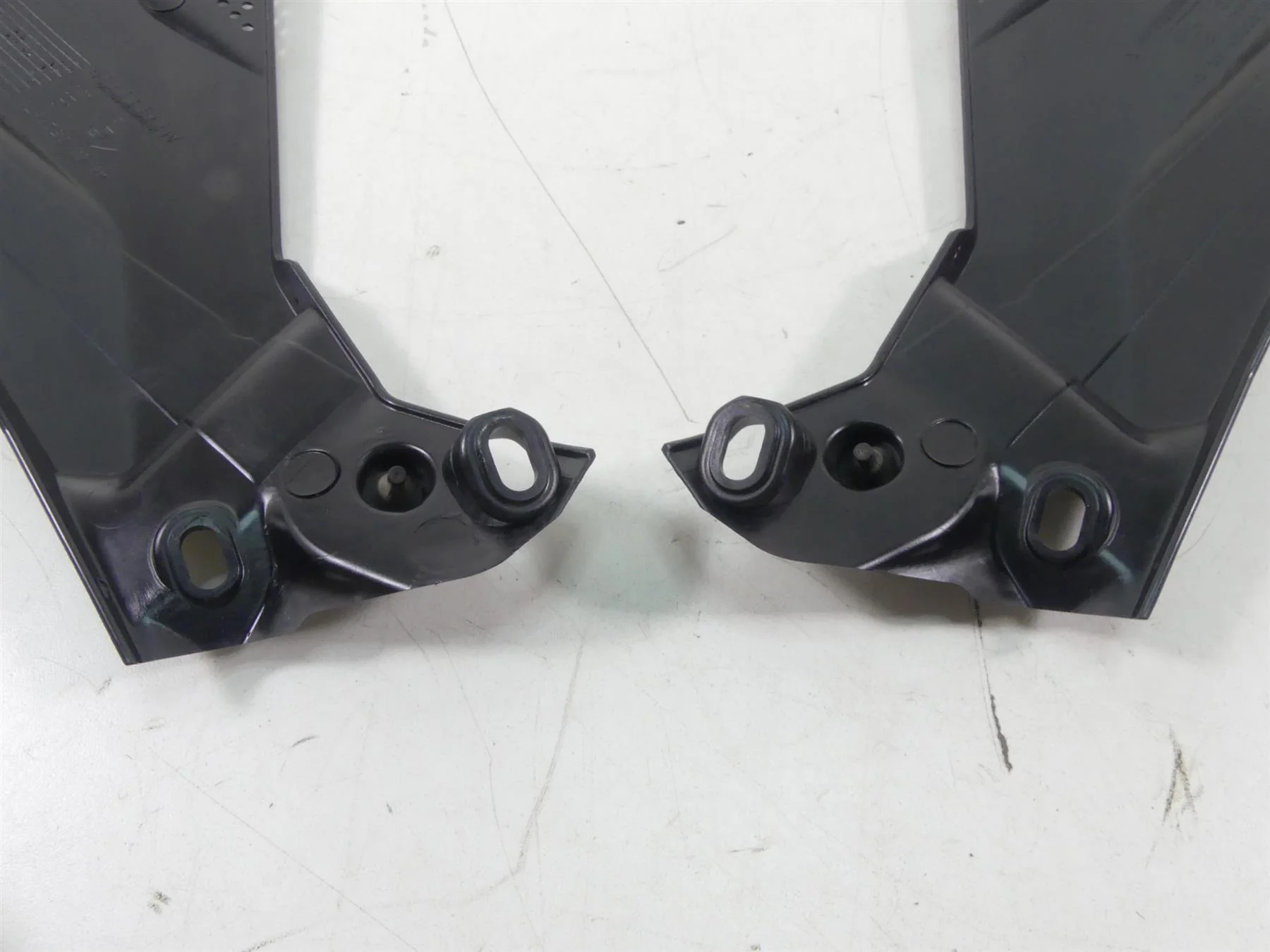 2016 BMW R1200GS K50 Lower Side Cover Fairing Panel Cowl Set 46638528676 - Image 7