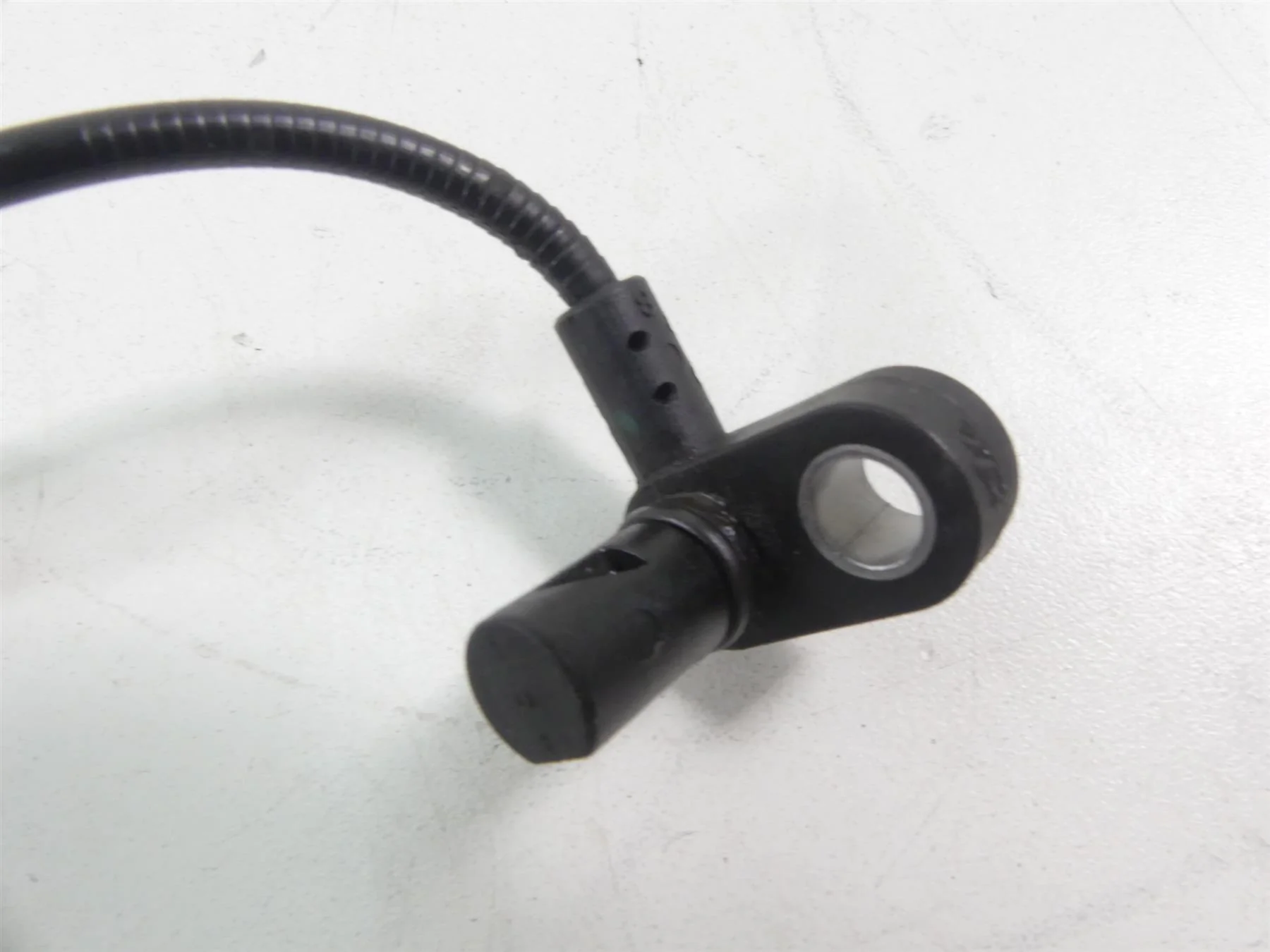 2016 BMW R1200GS K50 Rear Abs Brake Wheel Speed Sensor 34528551611 - Image 4